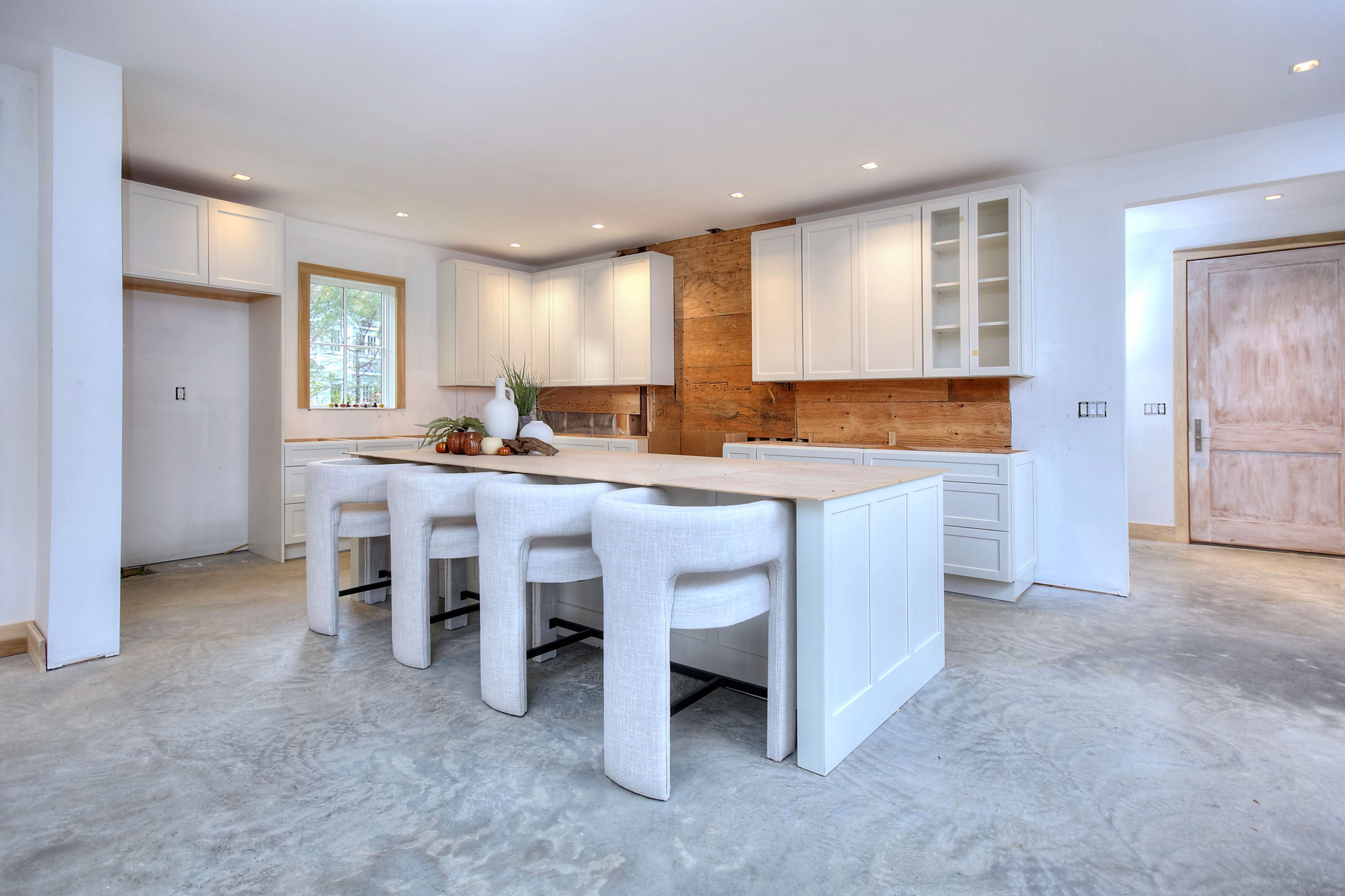 24 Nordholm Drive 24