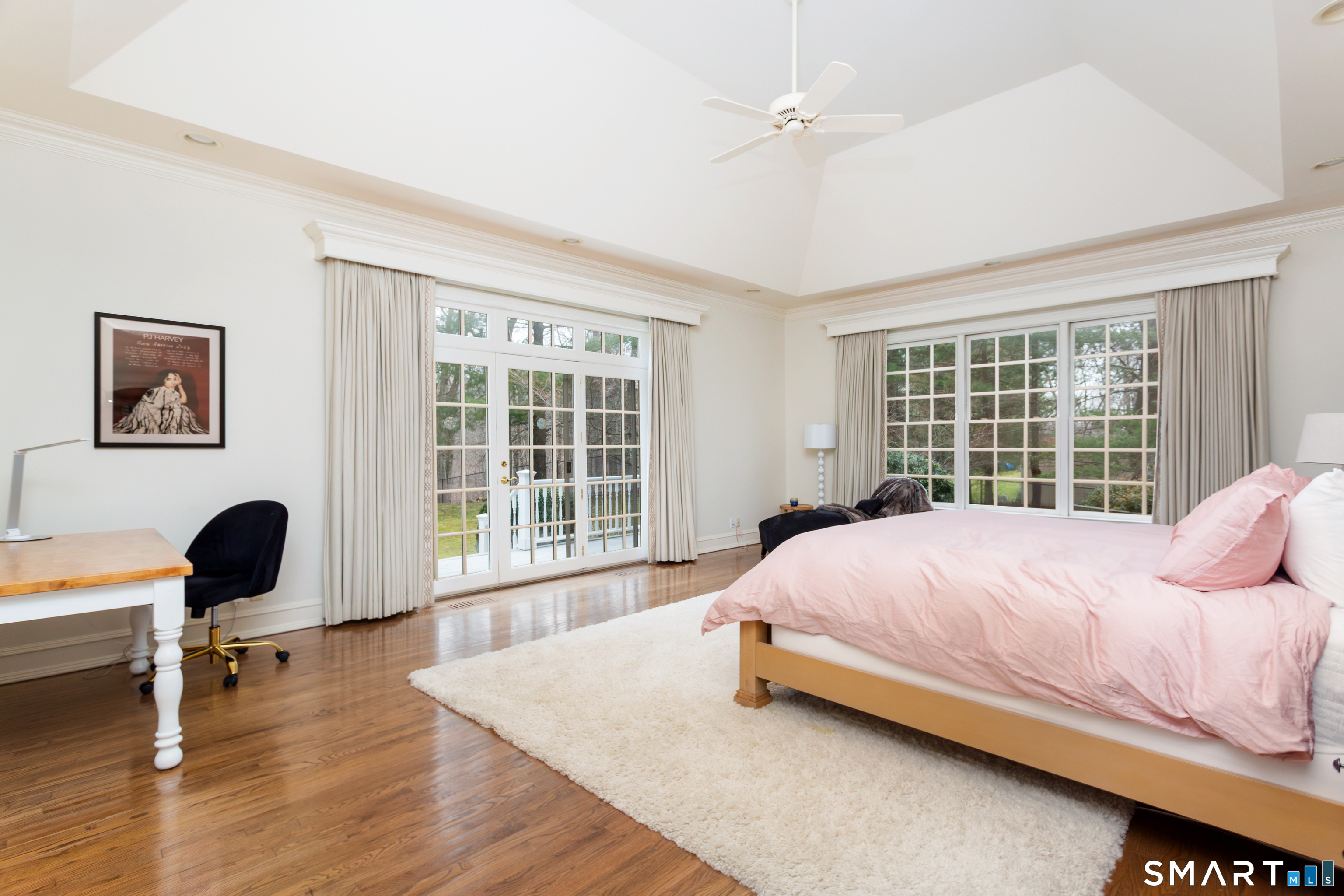 41 Singing Oaks Drive