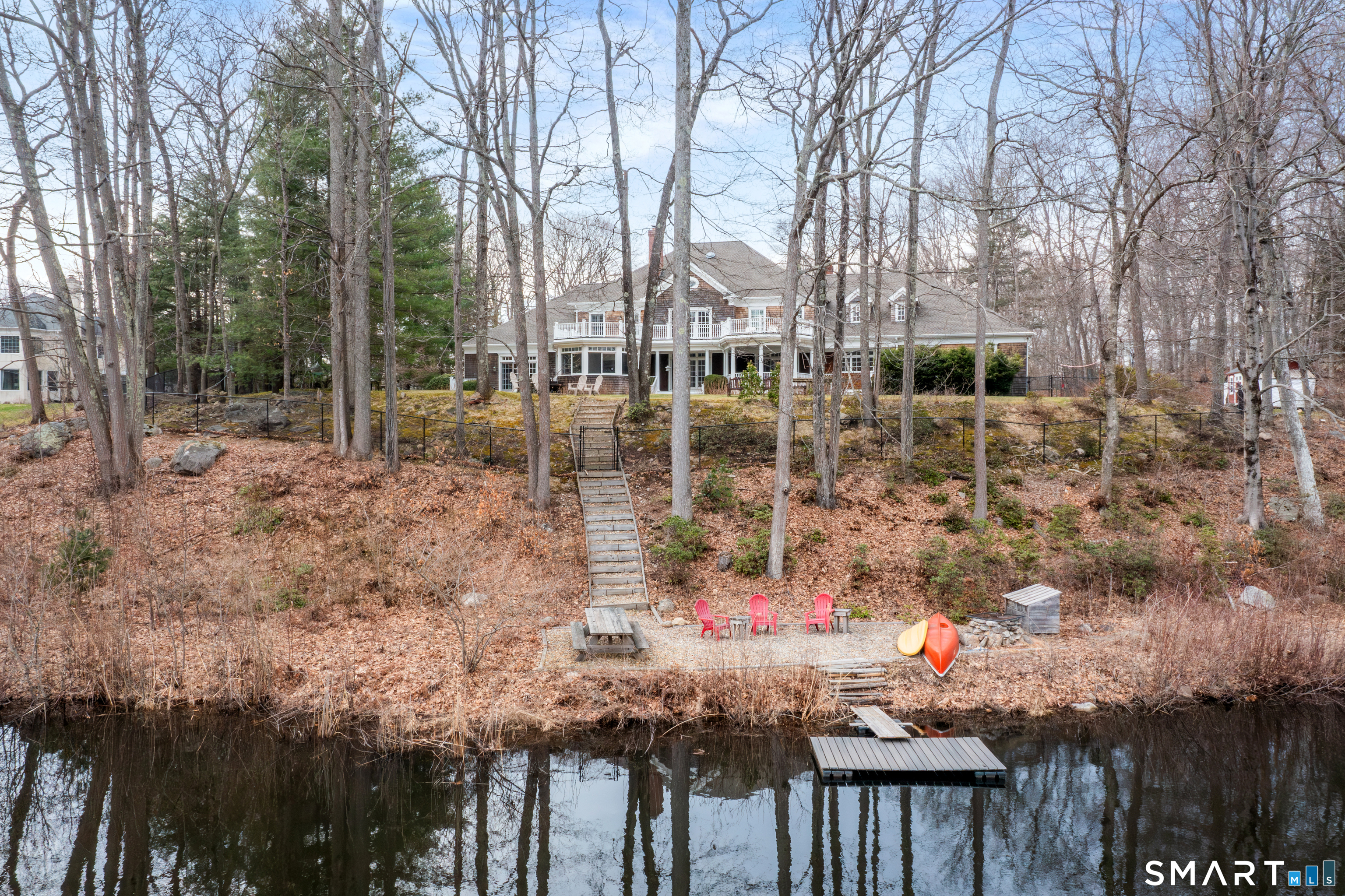 41 Singing Oaks Drive