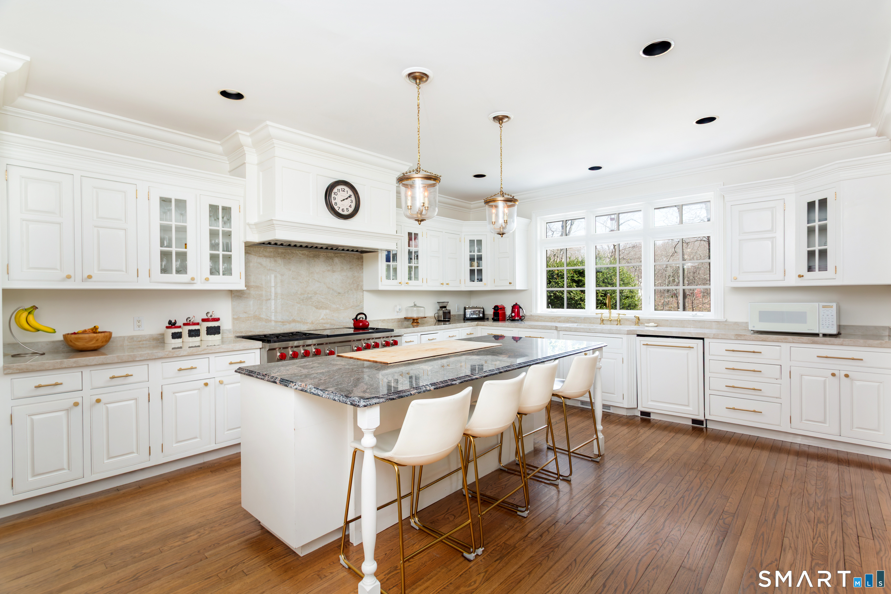 41 Singing Oaks Drive