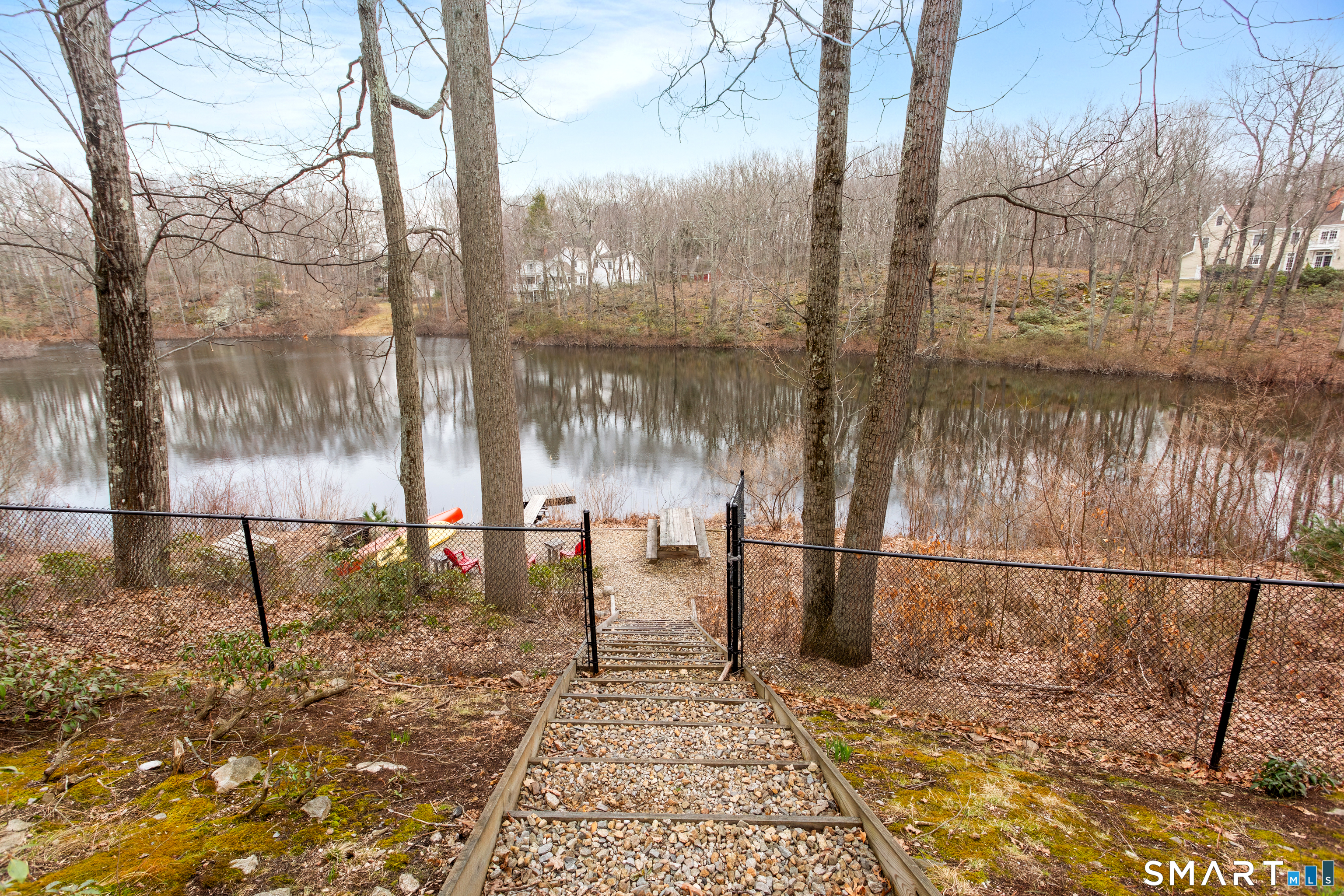 41 Singing Oaks Drive