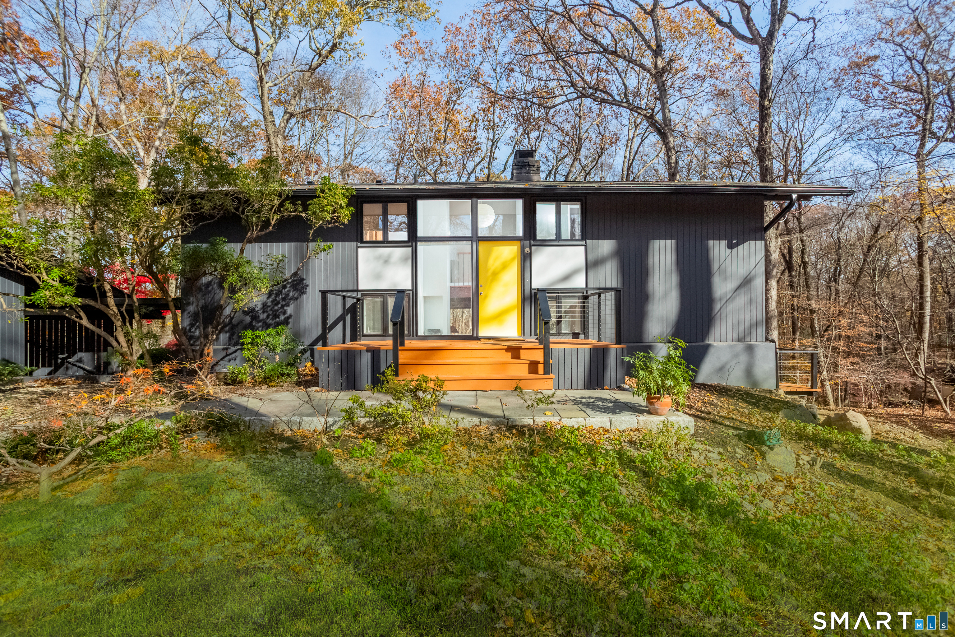 27 Hackberry Hill Road