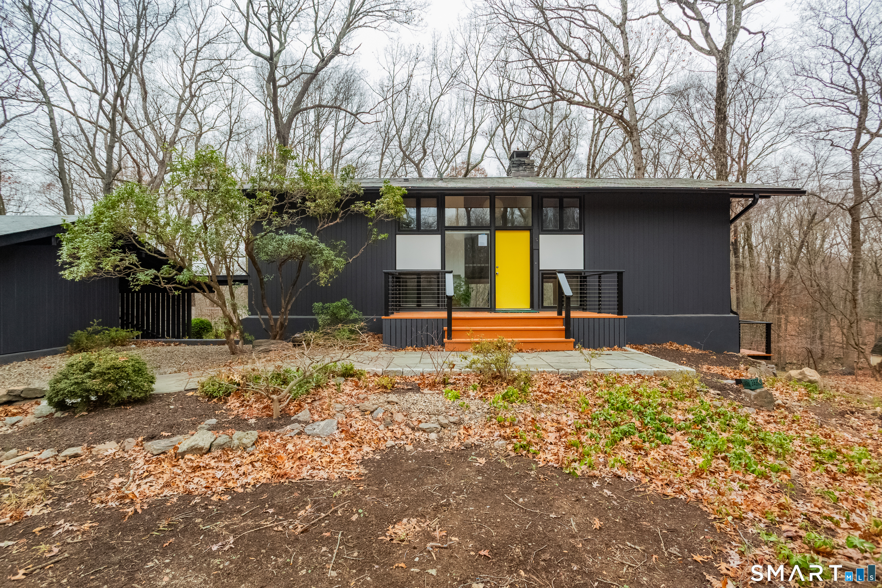 27 Hackberry Hill Road