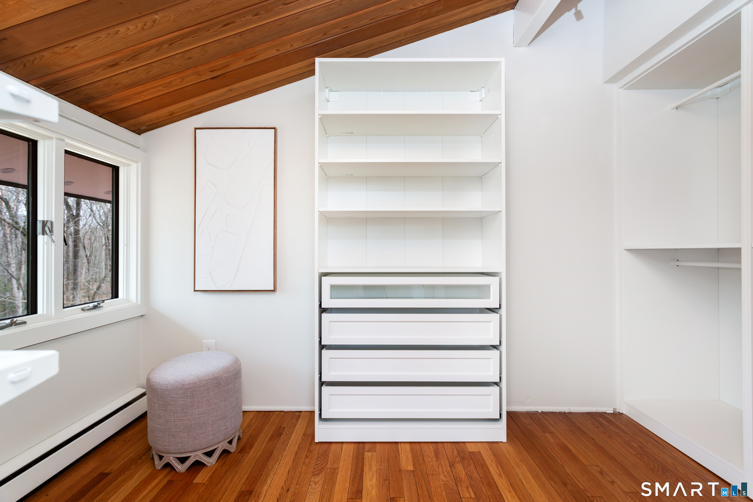 27 Hackberry Hill Road