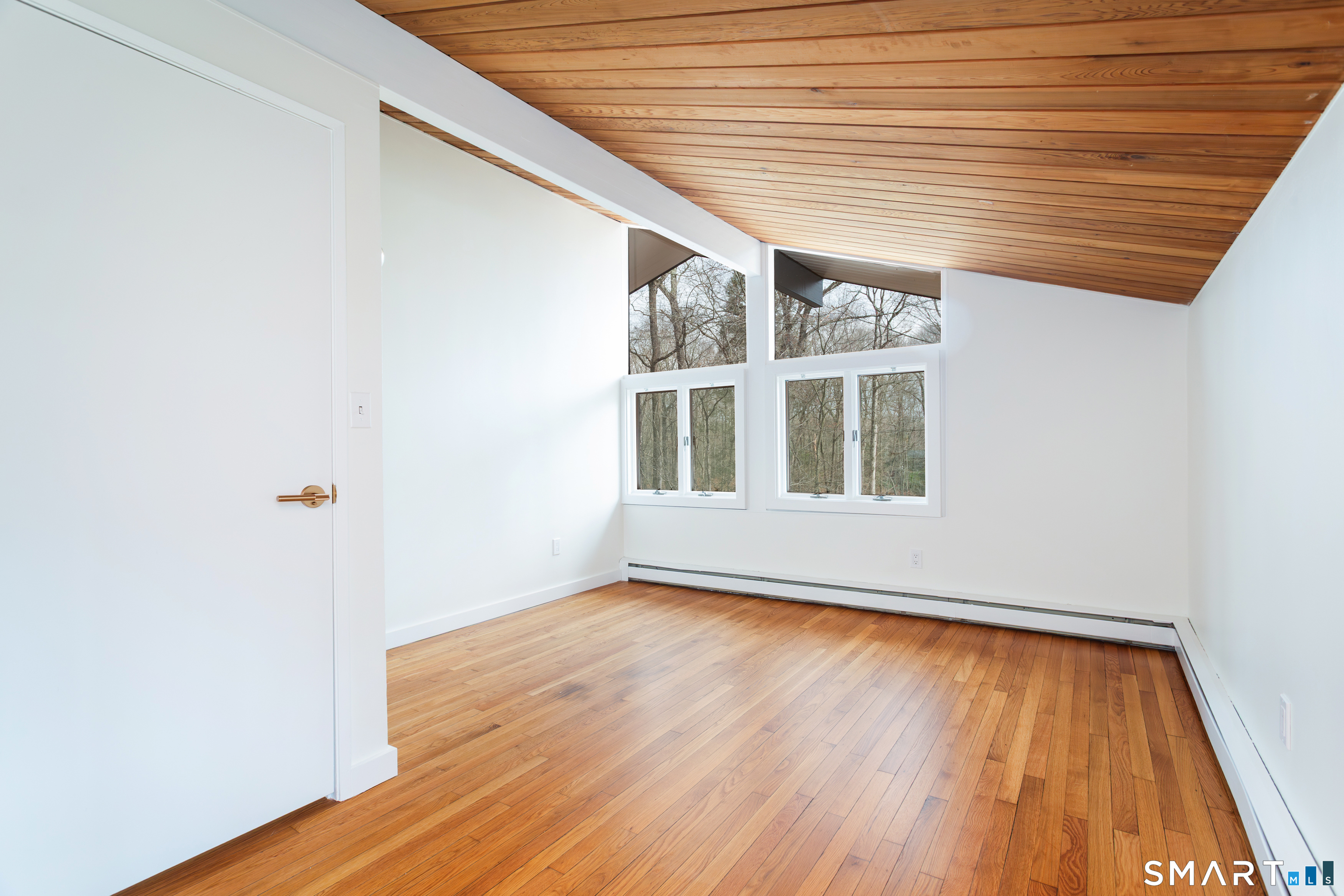 27 Hackberry Hill Road