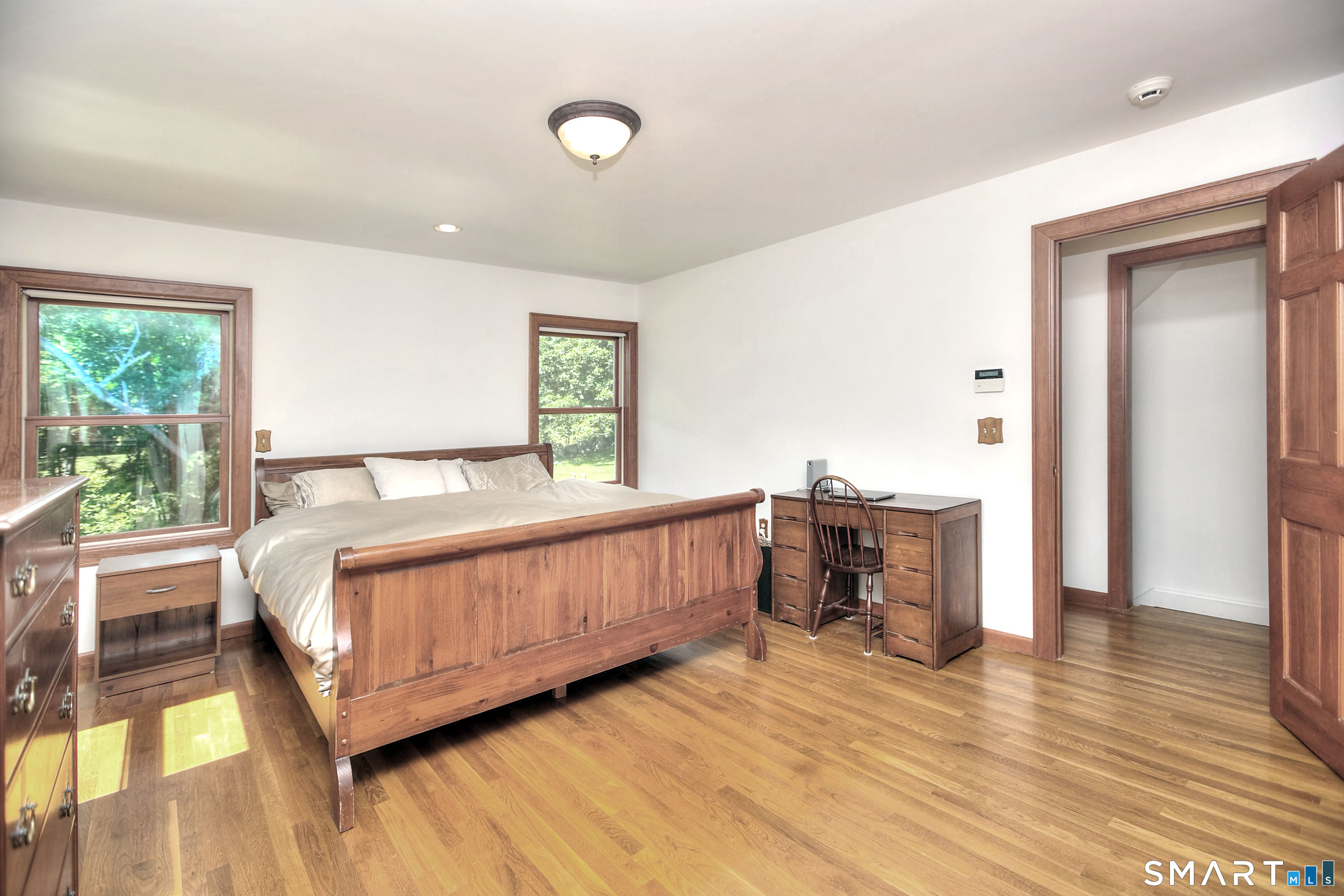 25 Sunset Drive