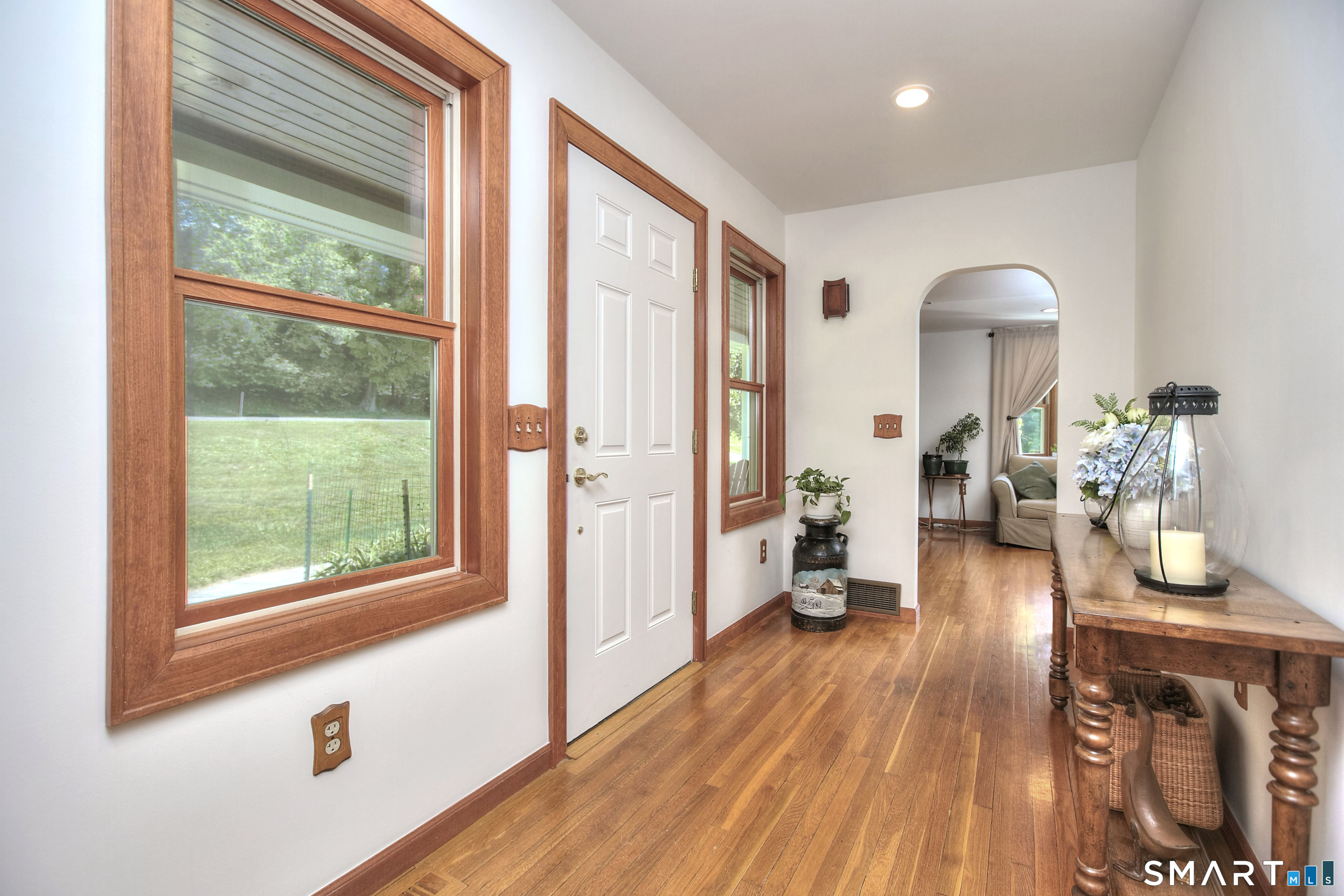 25 Sunset Drive