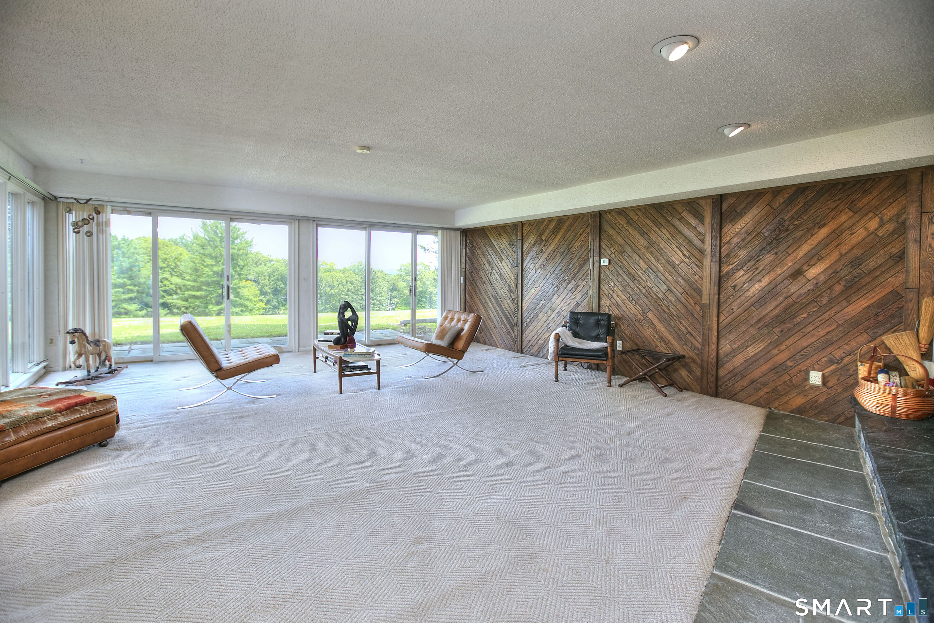 4 Aspetuck Hill Lane
