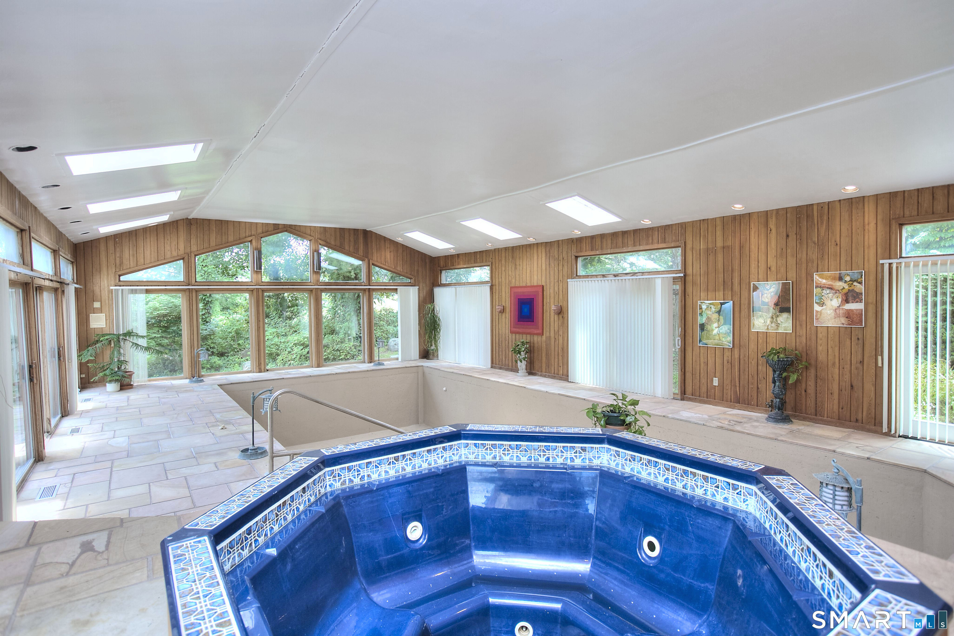4 Aspetuck Hill Lane