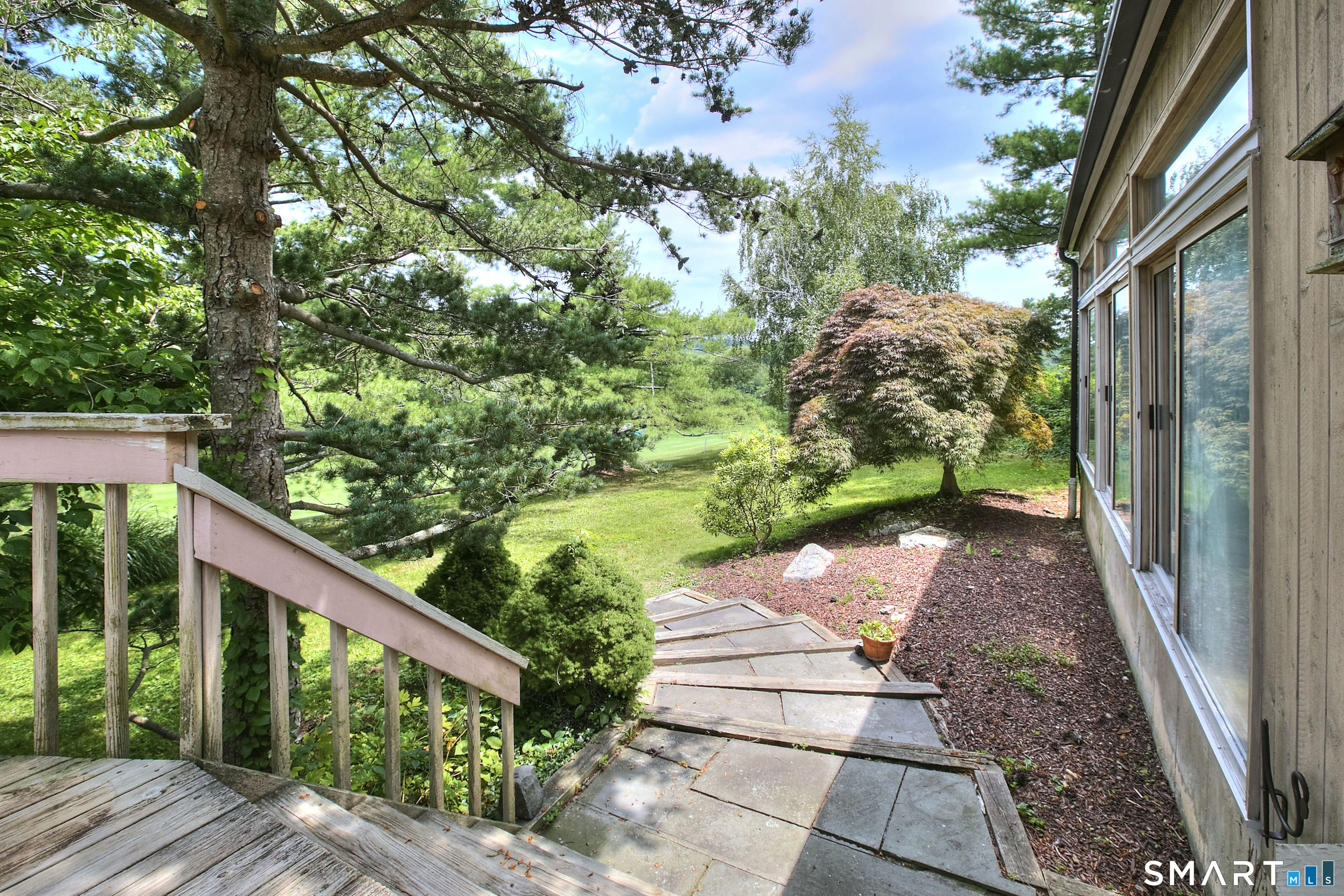 4 Aspetuck Hill Lane