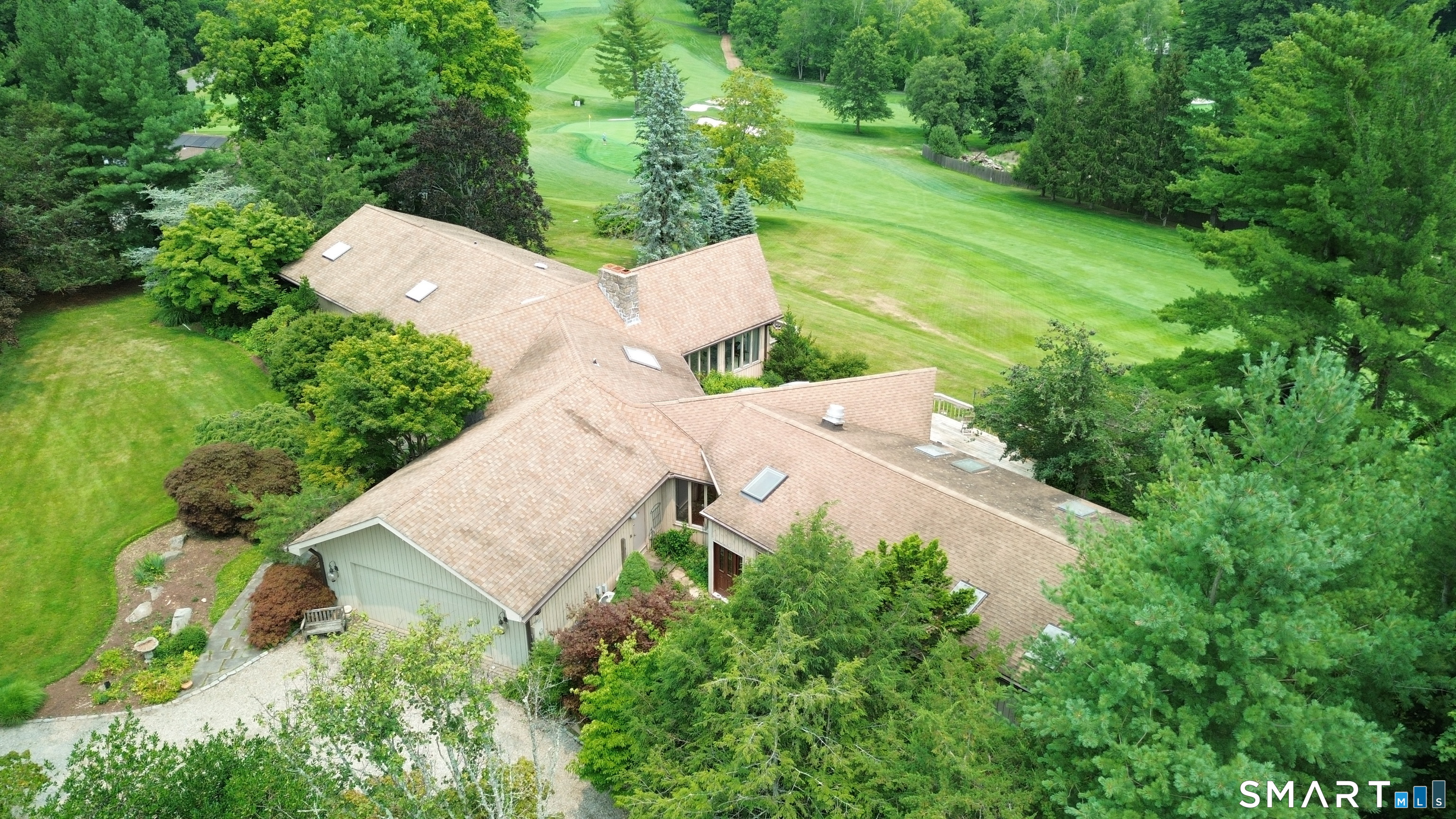 4 Aspetuck Hill Lane