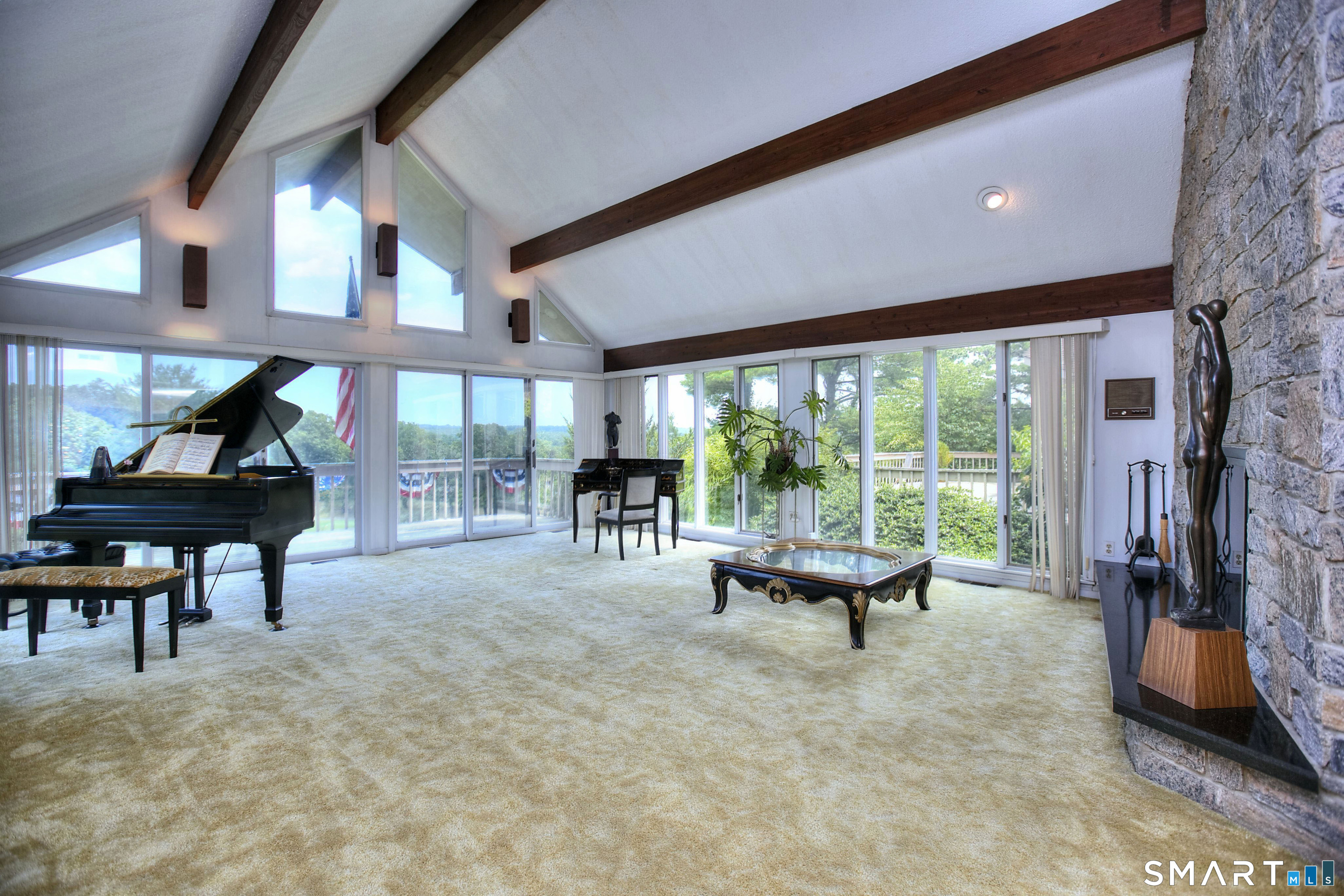4 Aspetuck Hill Lane