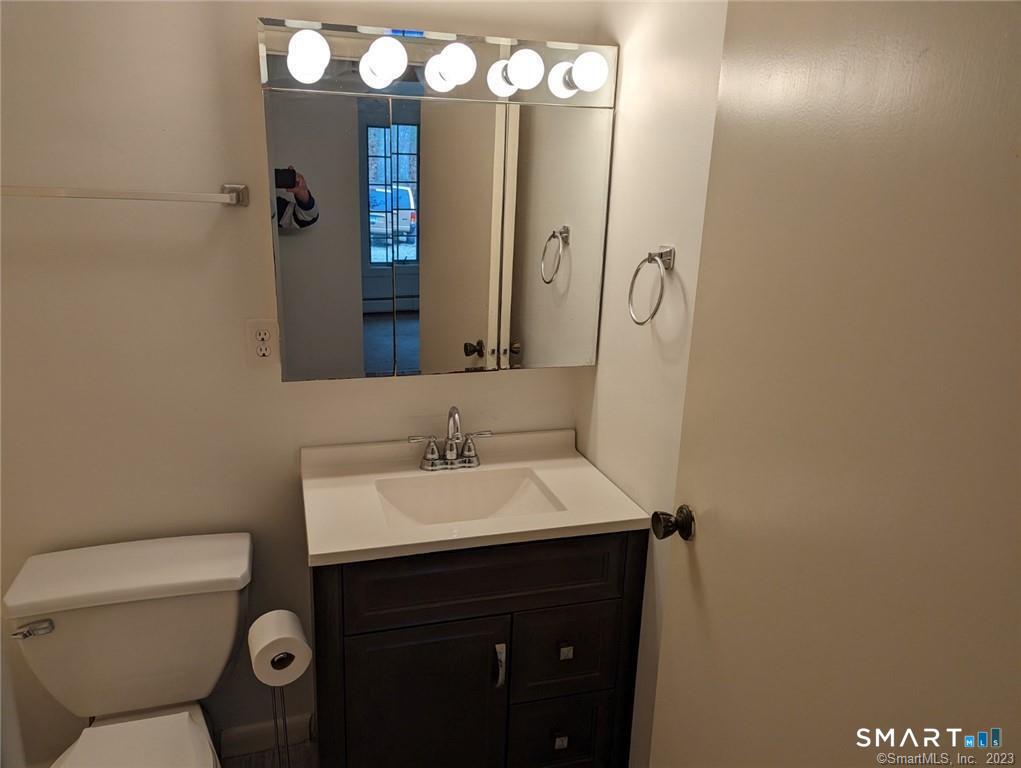 517 Newtown Turnpike Unit: A
