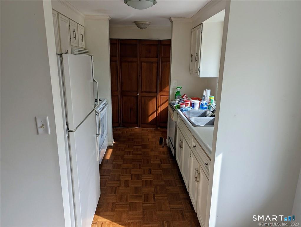 517 Newtown Turnpike Unit: A