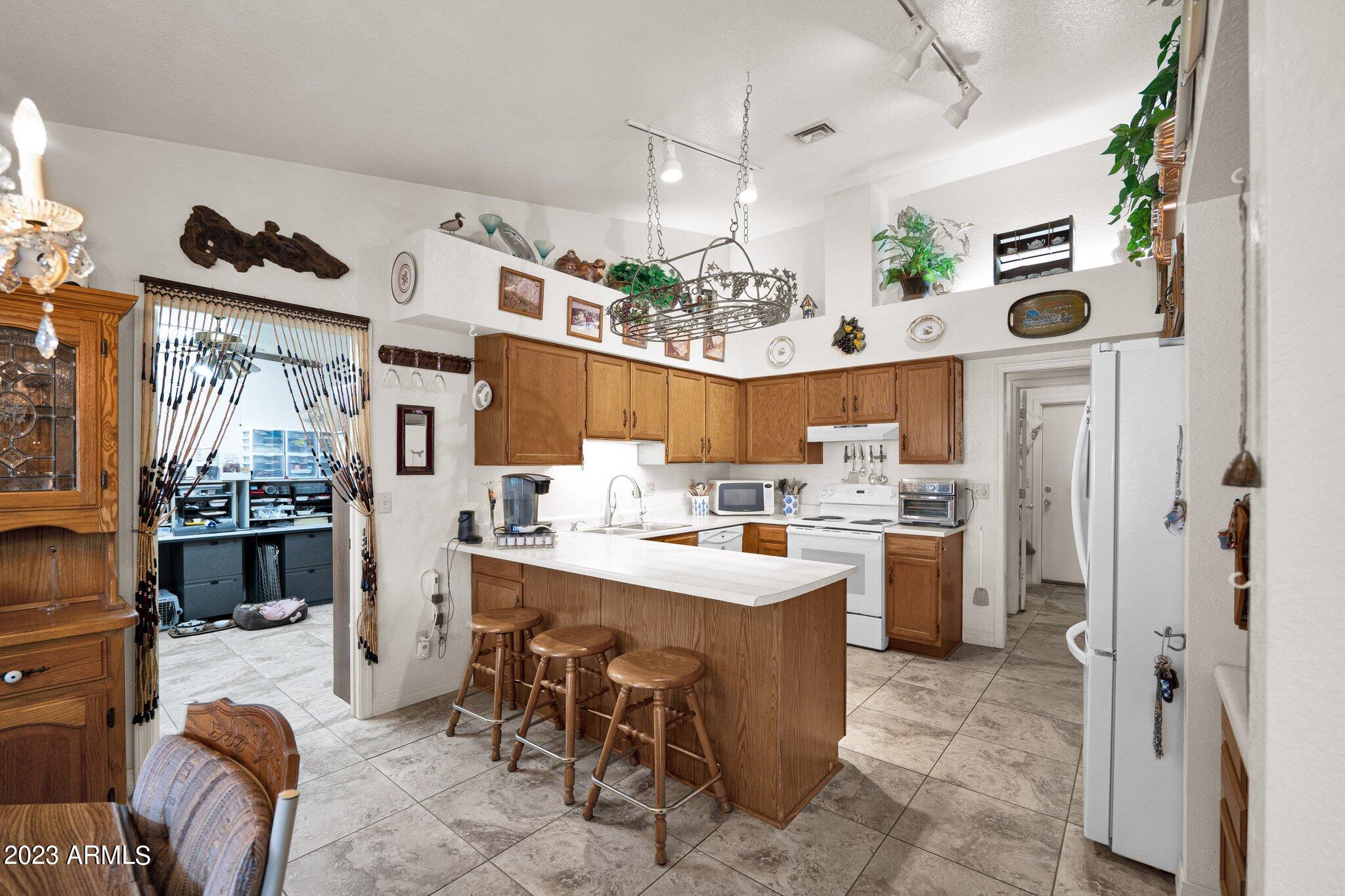1251 N TERRIPIN --