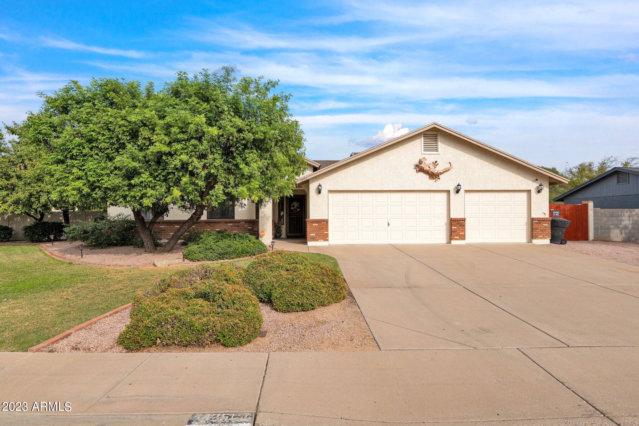 1251 N TERRIPIN --