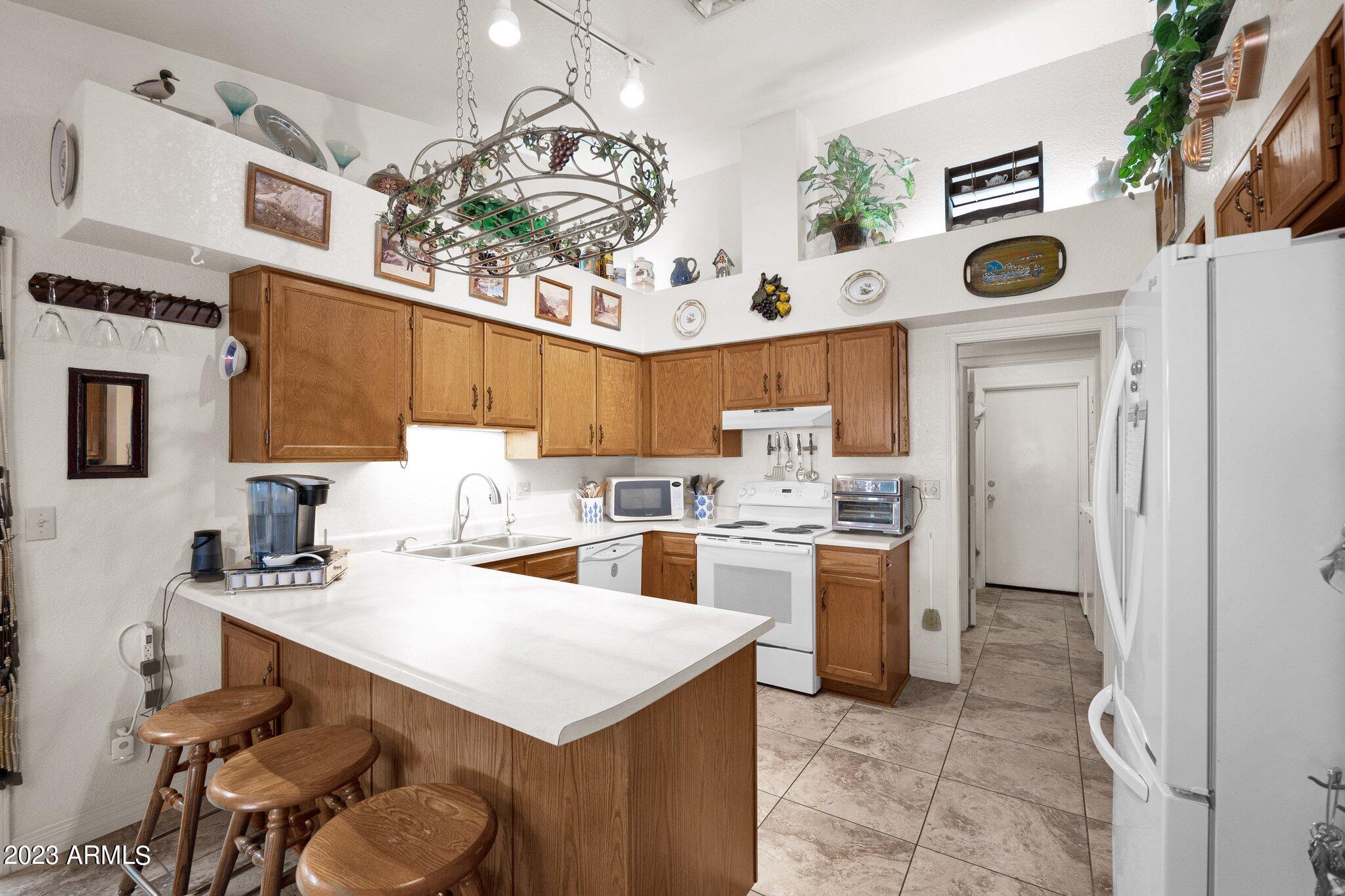 1251 N TERRIPIN --