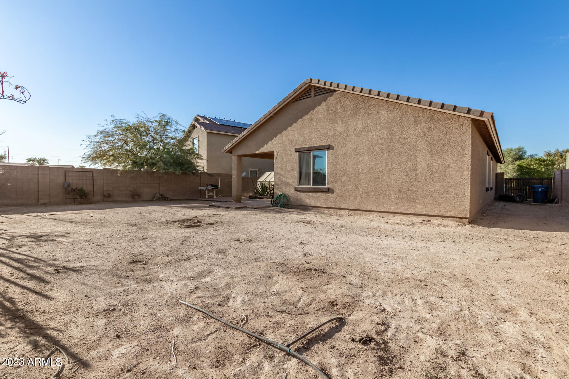 25413 W HEATHERMOOR Drive