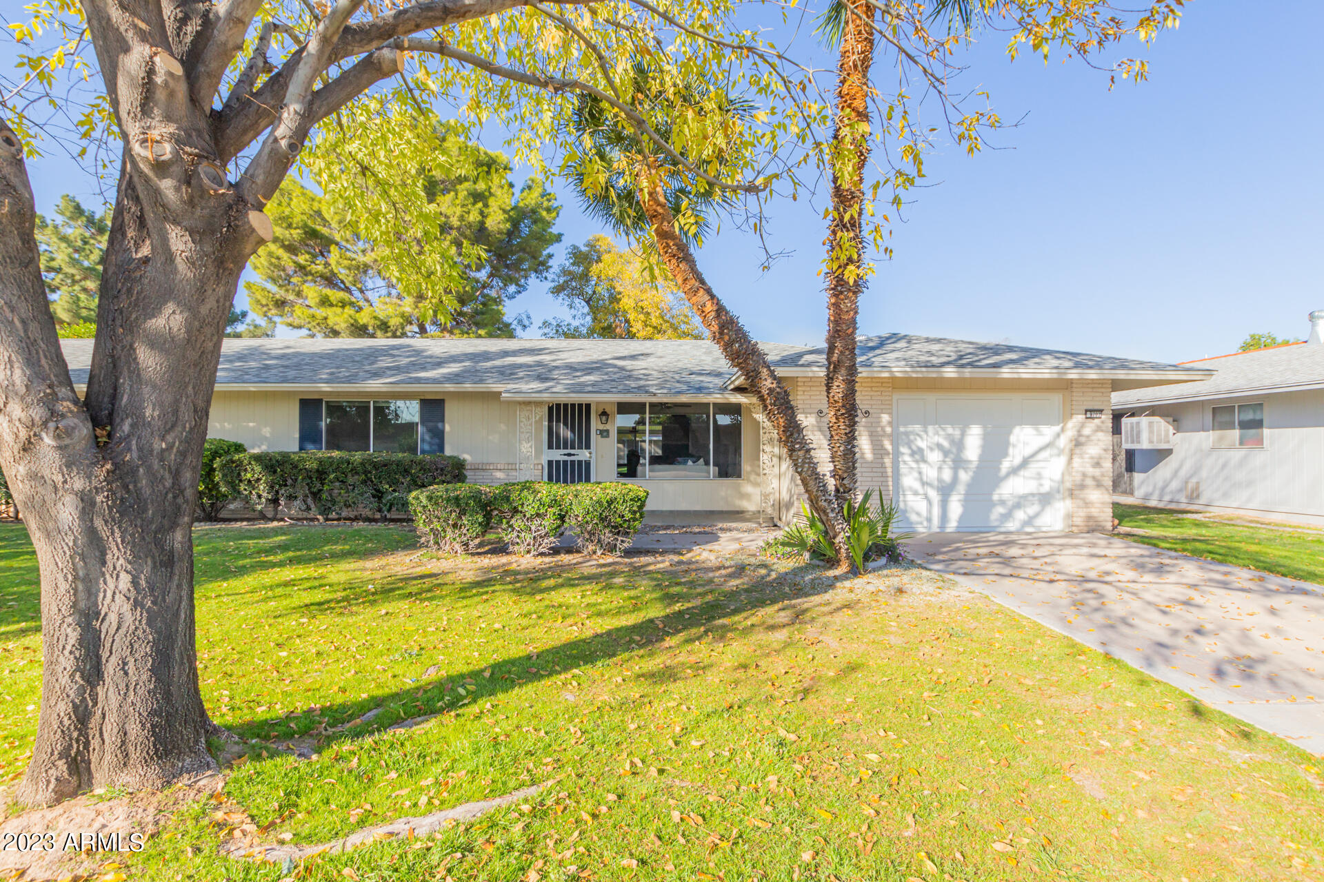 9702 W SANDSTONE Drive