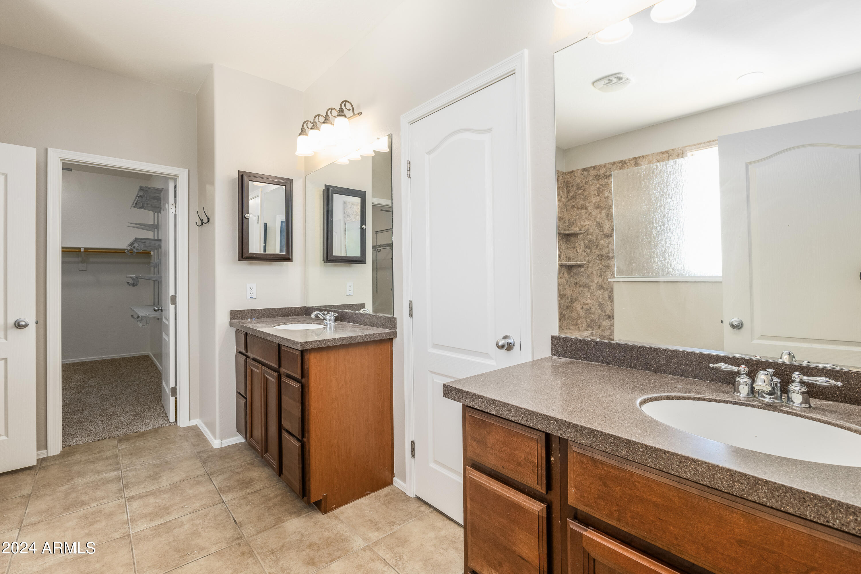 368 S 172ND Drive