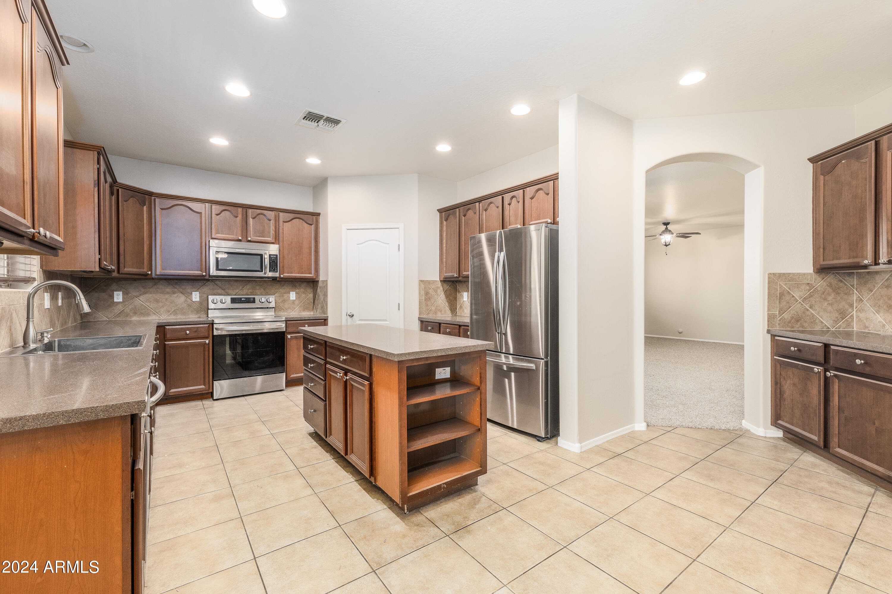 368 S 172ND Drive
