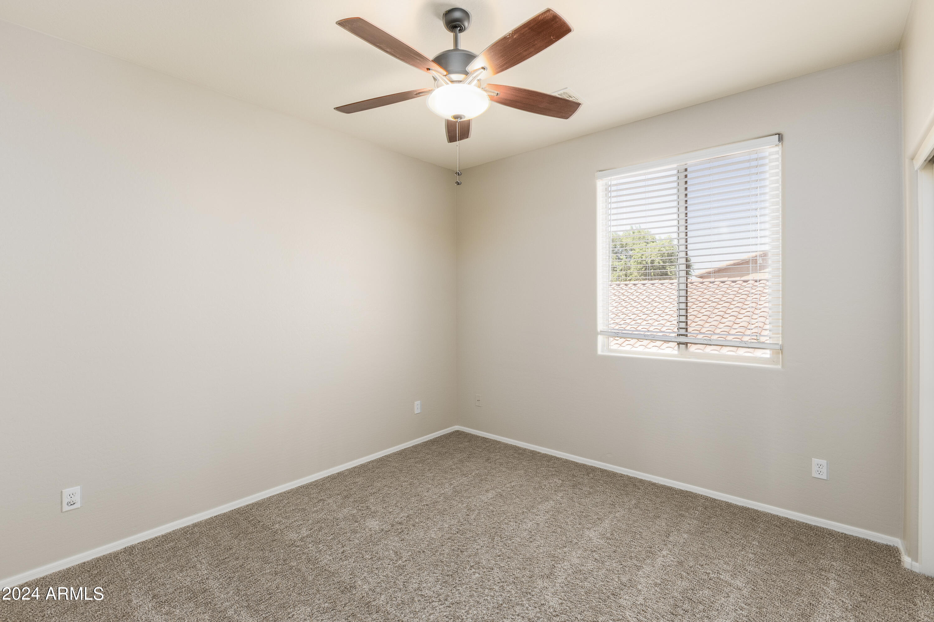 368 S 172ND Drive