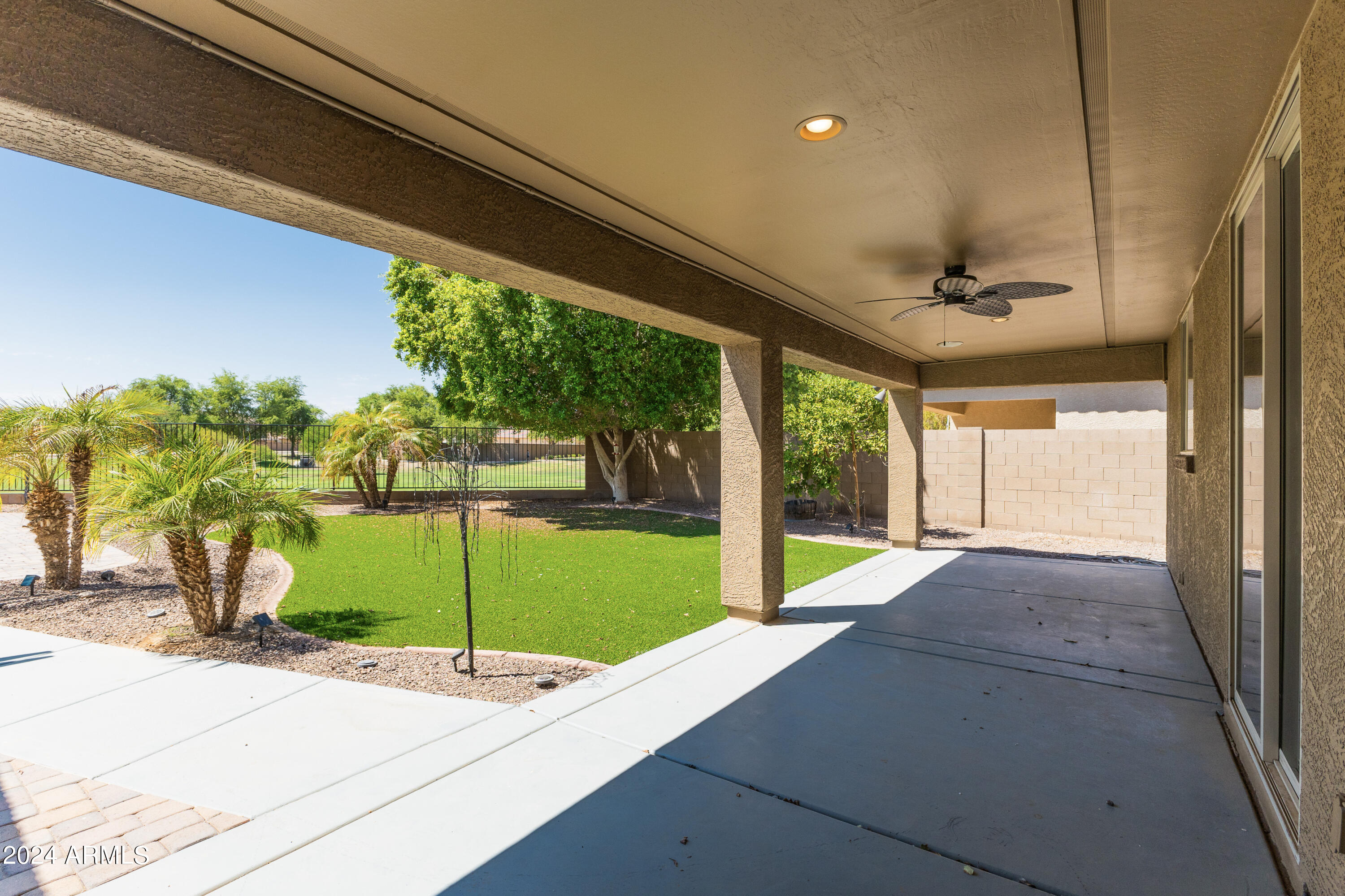 368 S 172ND Drive
