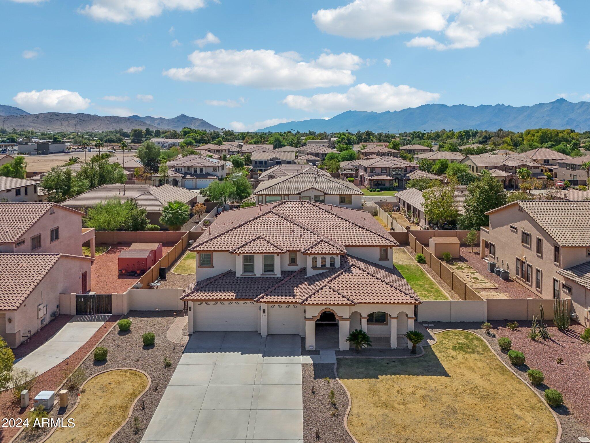 5213 W PEDRO Lane