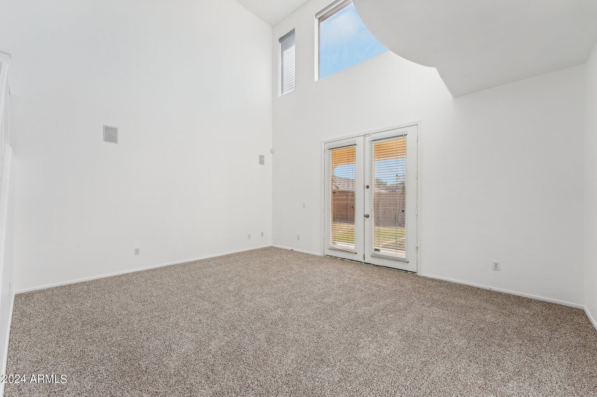 5213 W PEDRO Lane