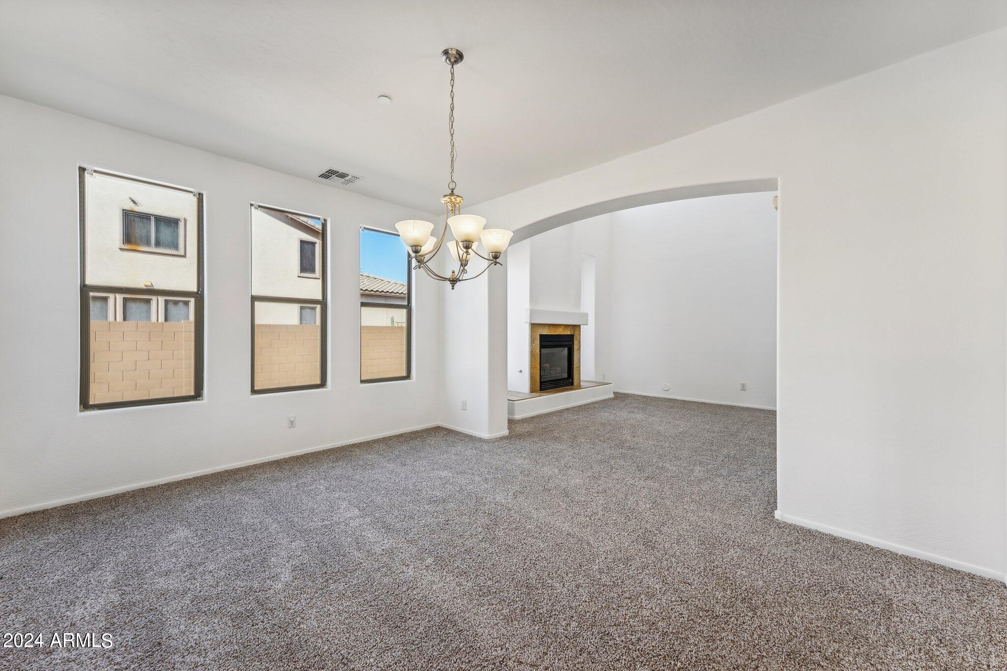 5213 W PEDRO Lane