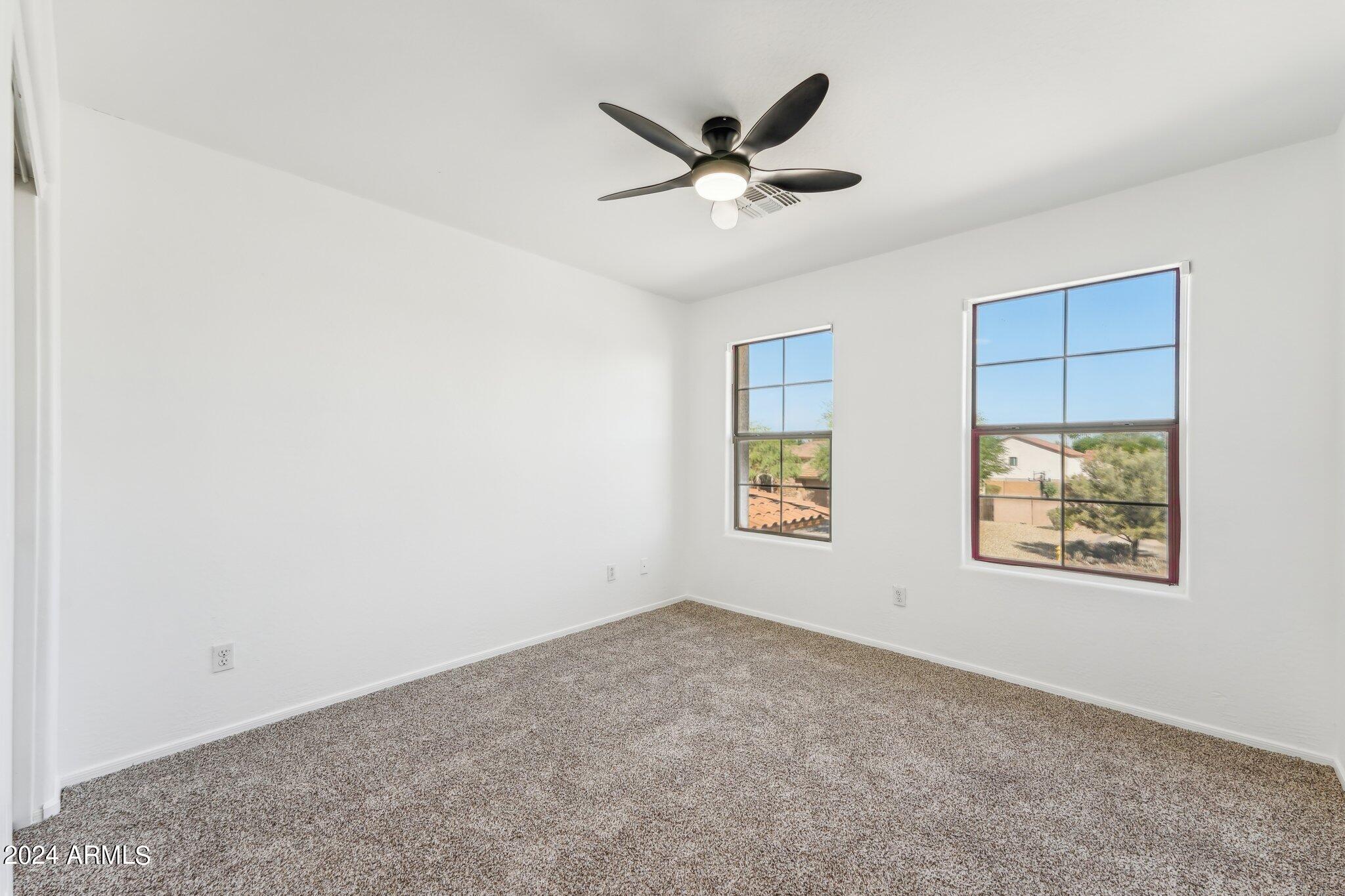 5213 W PEDRO Lane