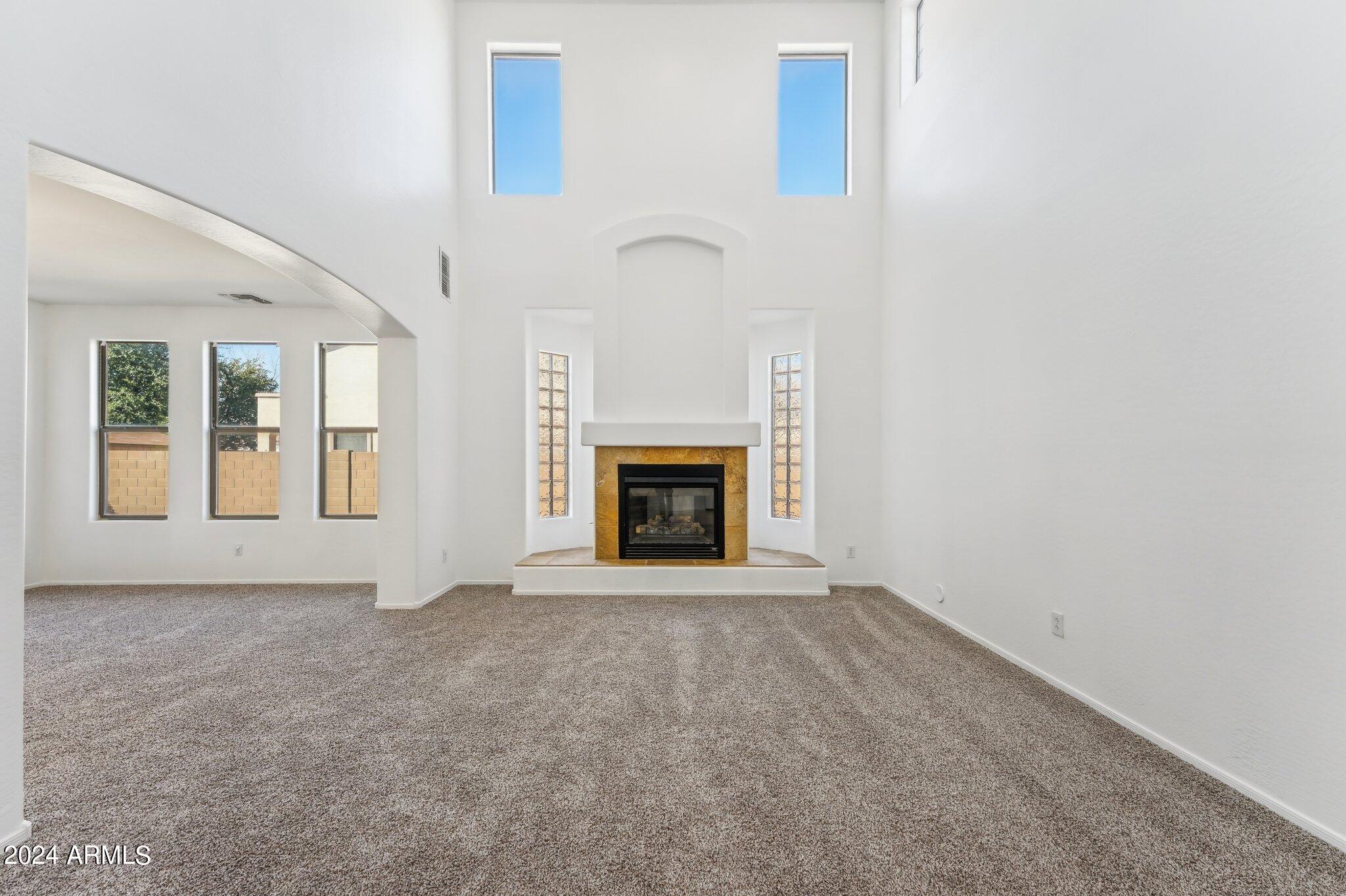 5213 W PEDRO Lane