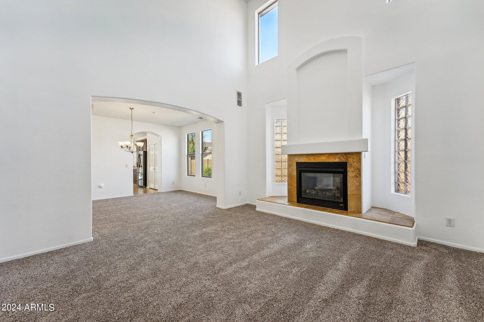 5213 W PEDRO Lane