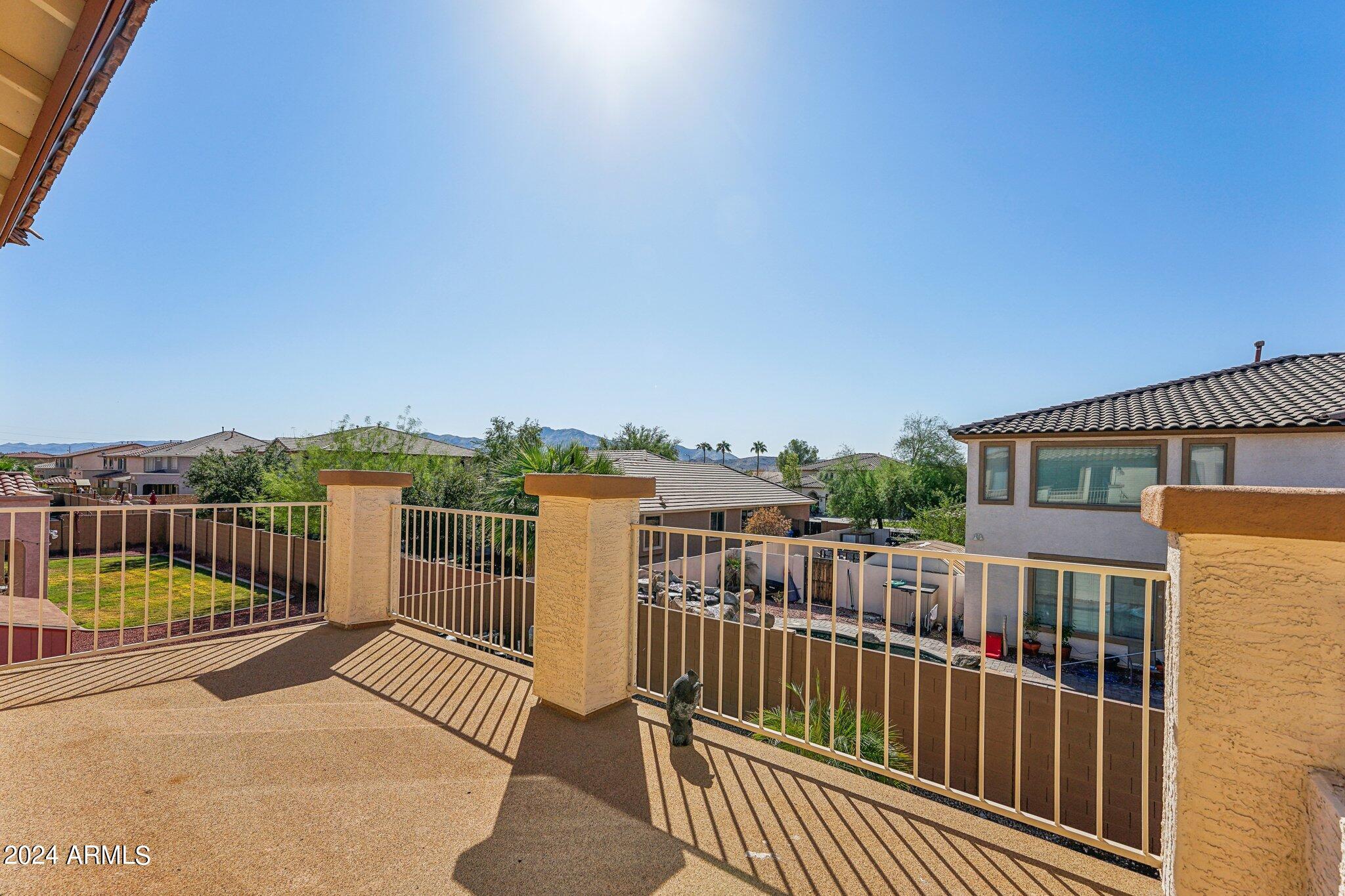5213 W PEDRO Lane