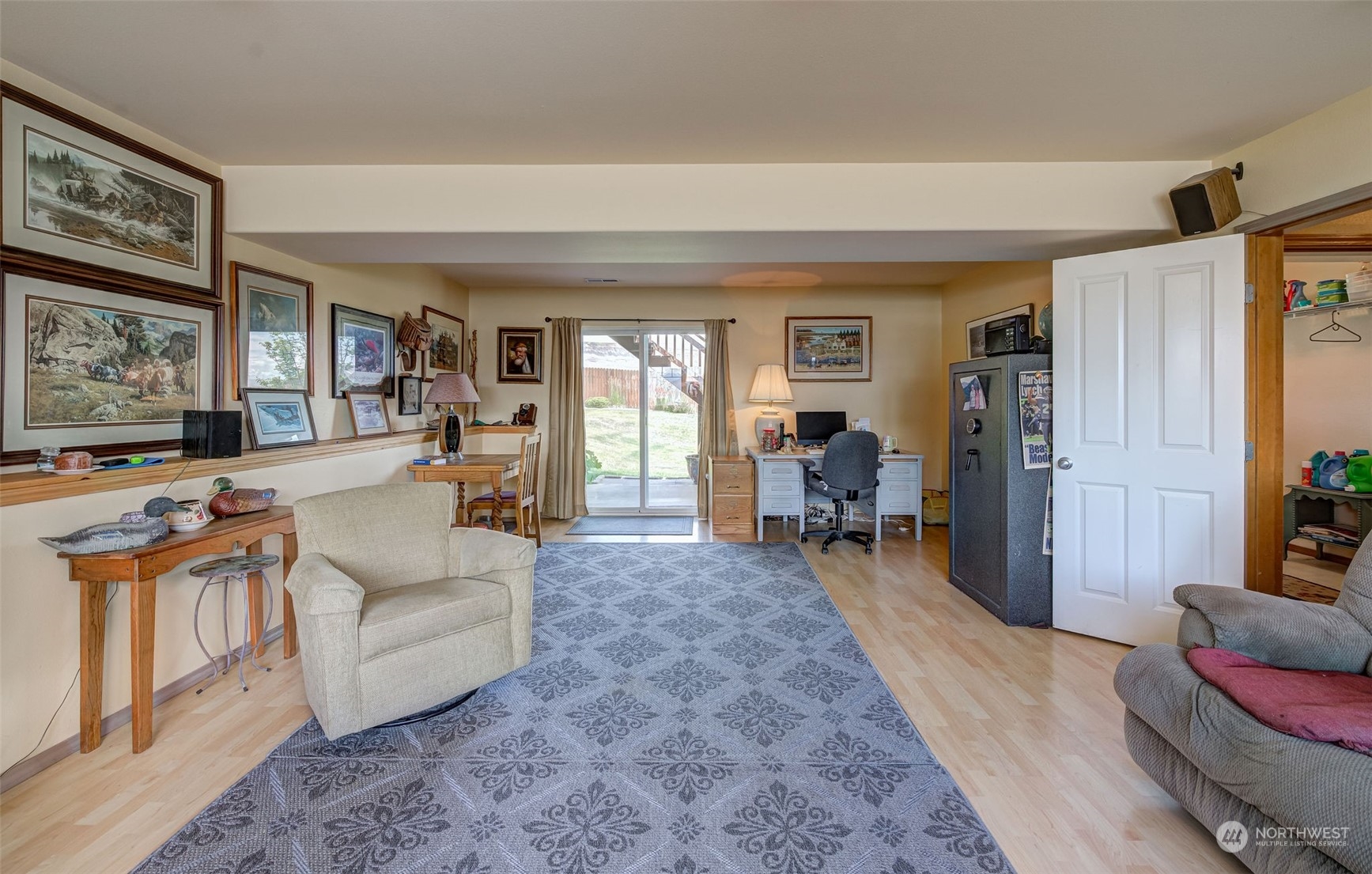 2409 Harvester Loop