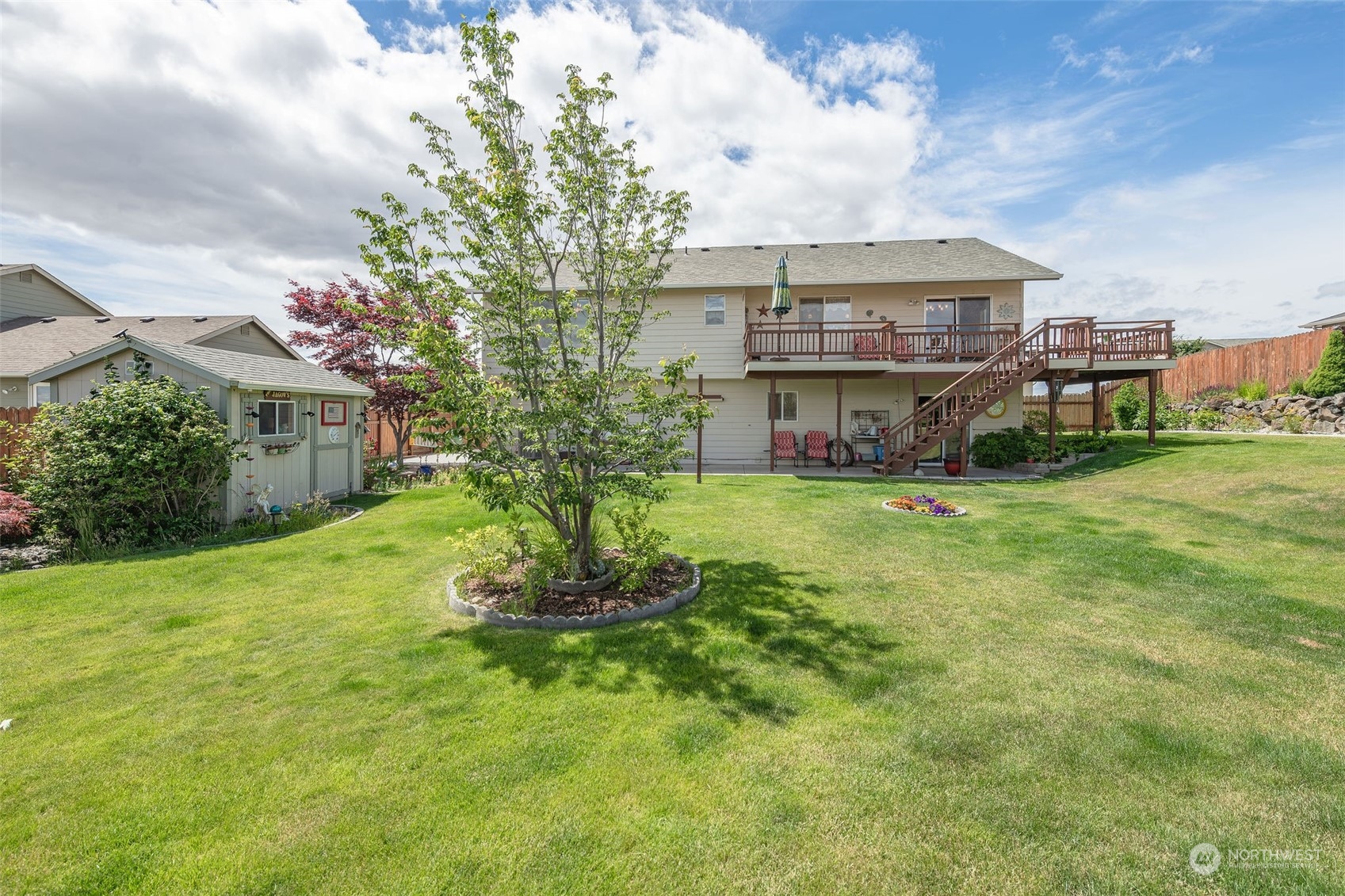 2409 Harvester Loop