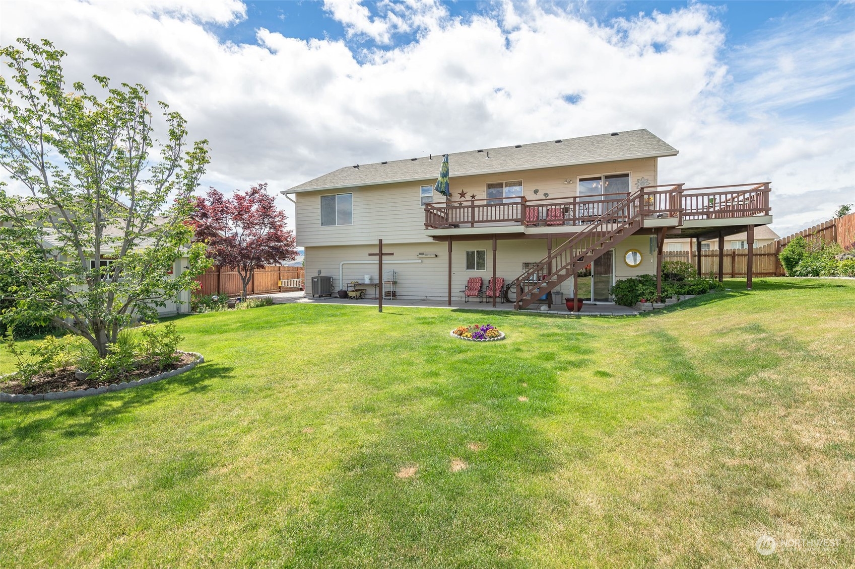 2409 Harvester Loop
