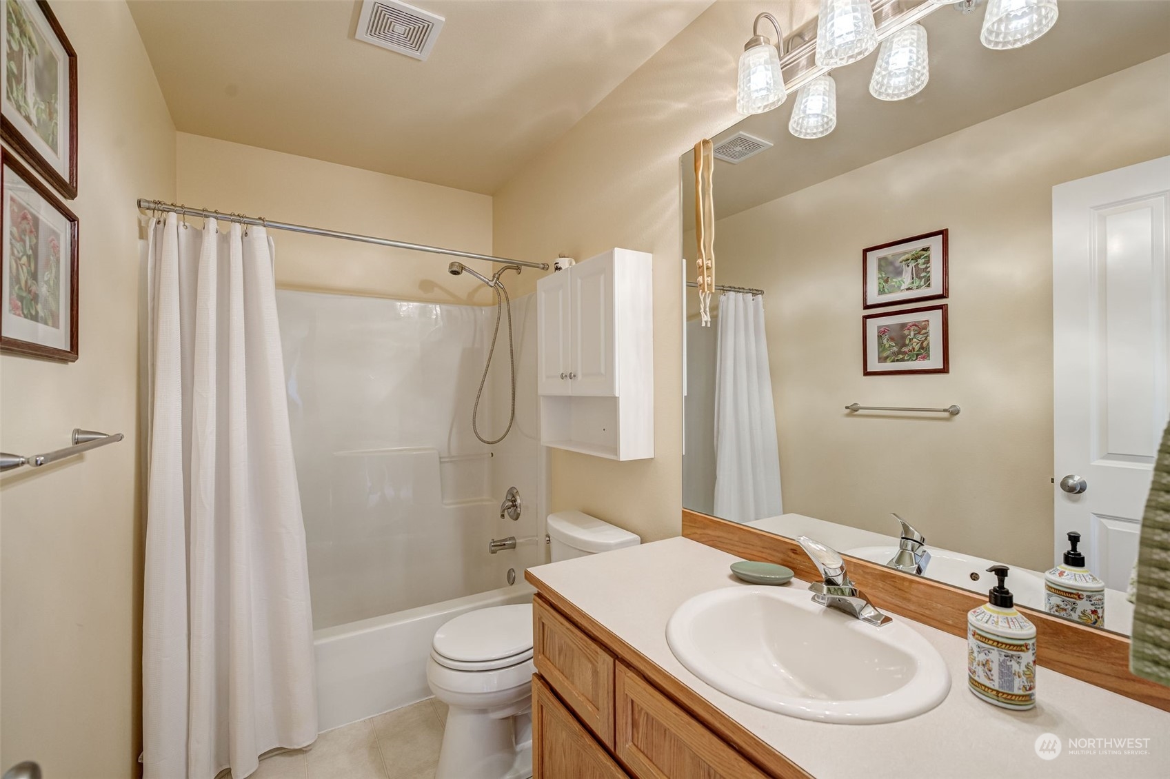 2409 Harvester Loop