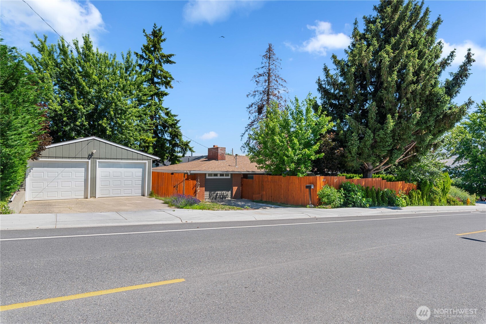 2002 Maple Street