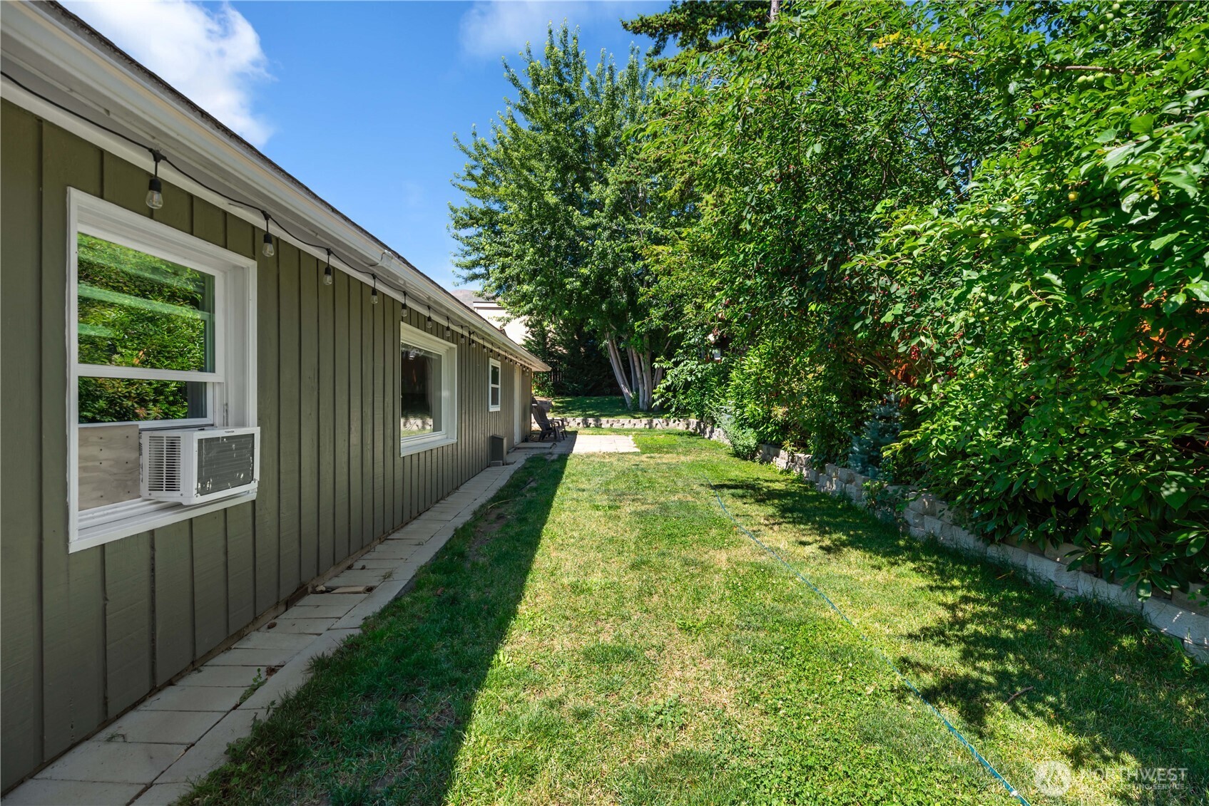 2002 Maple Street