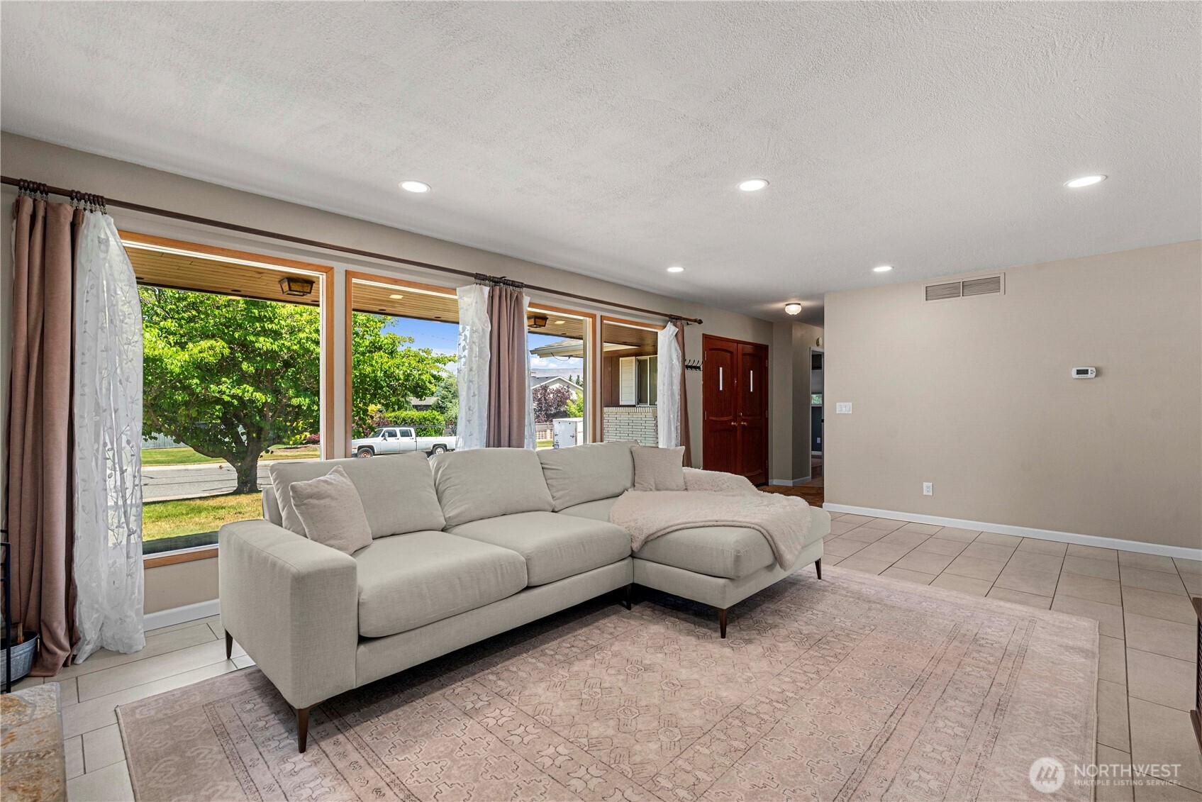 1011 Idaho Street