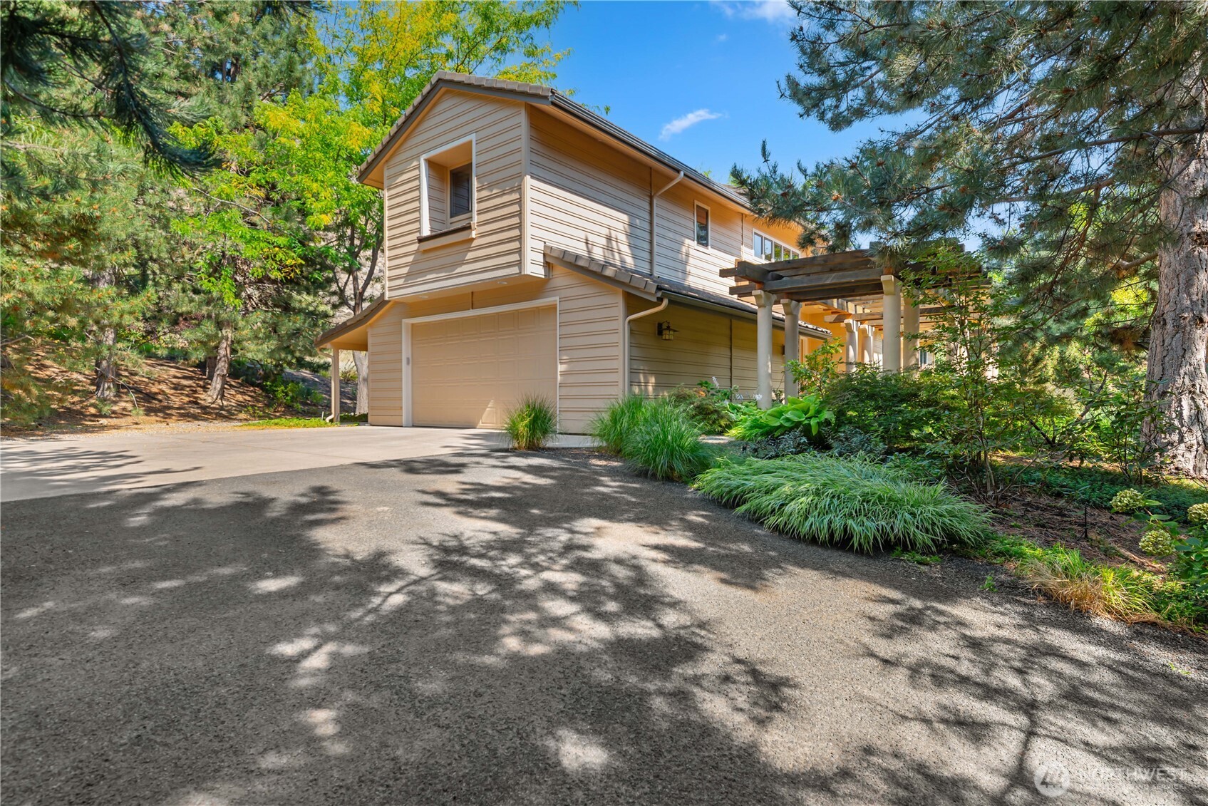 1100 Pitcher Canyon Road