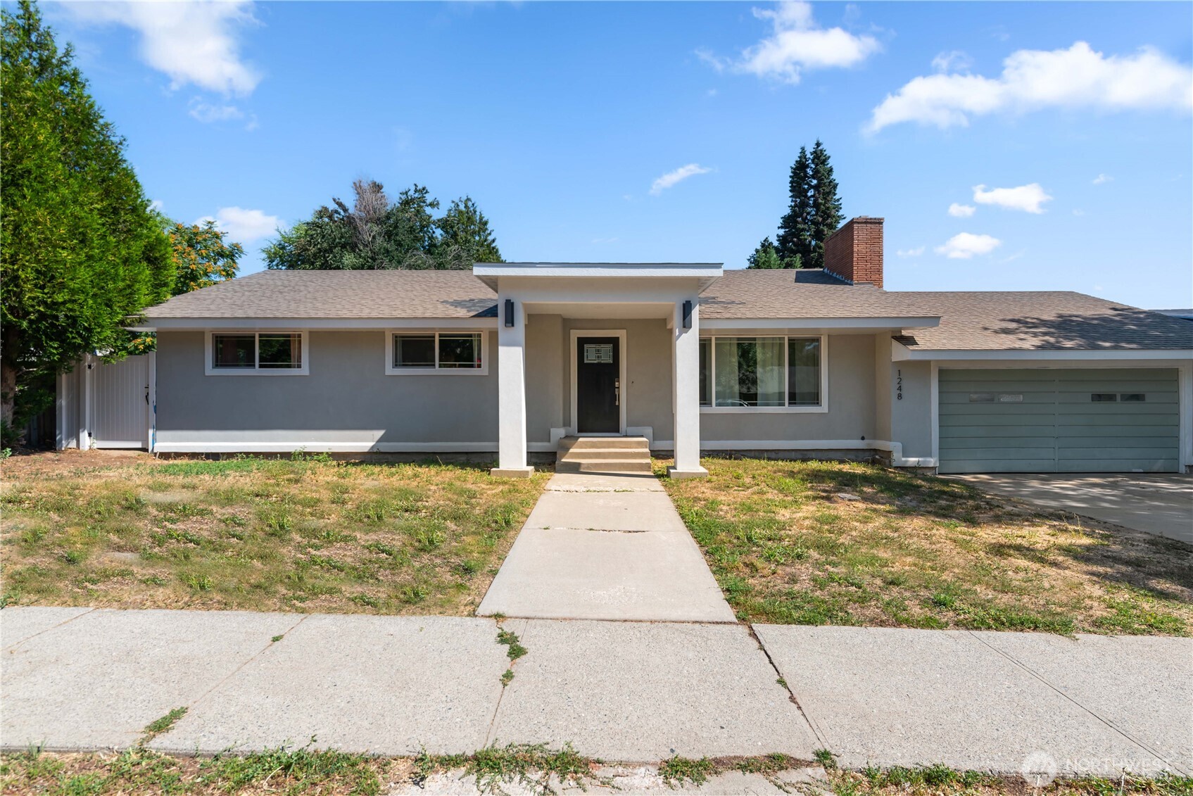 1248 Dakota Street