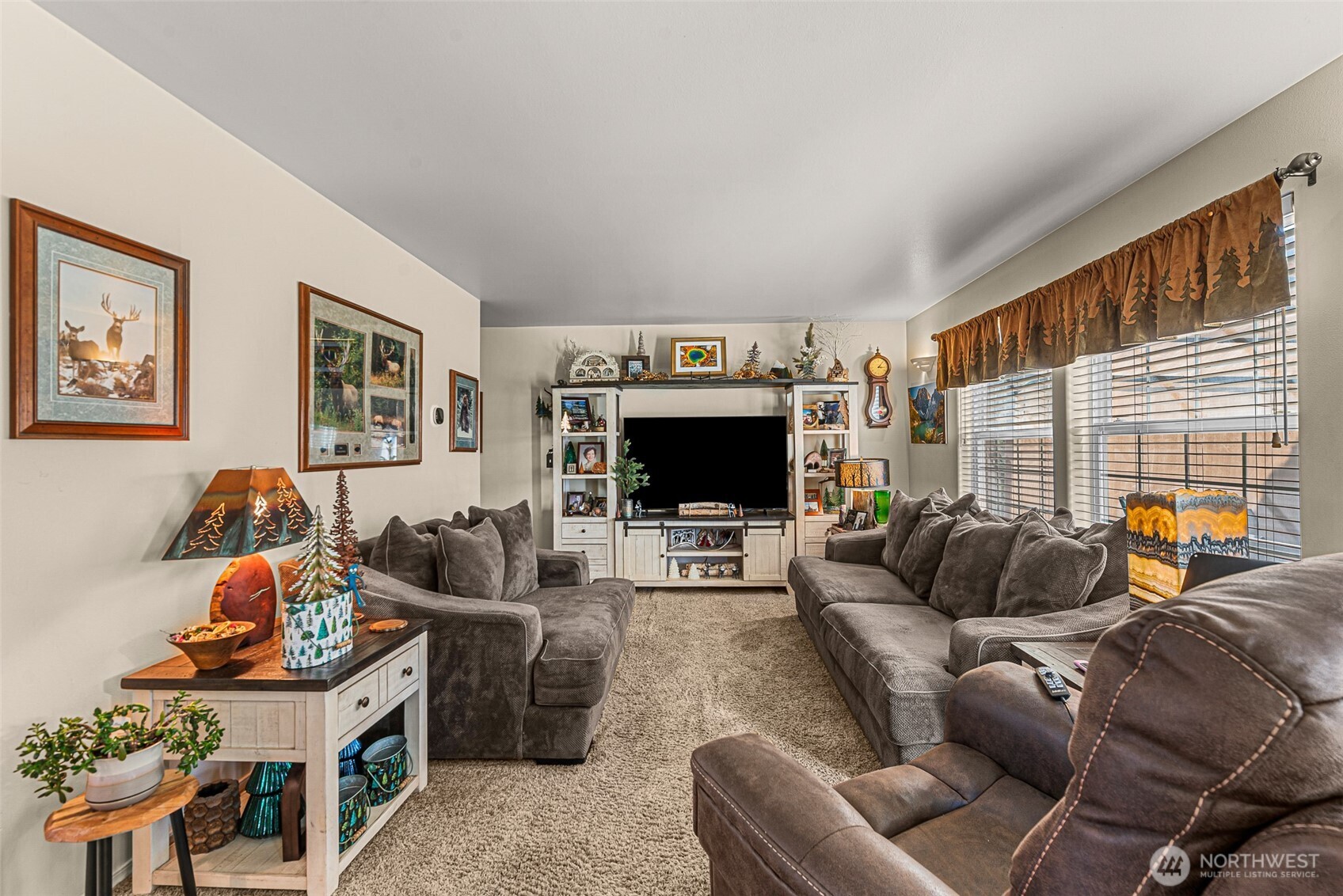 1502 Songbird Lane