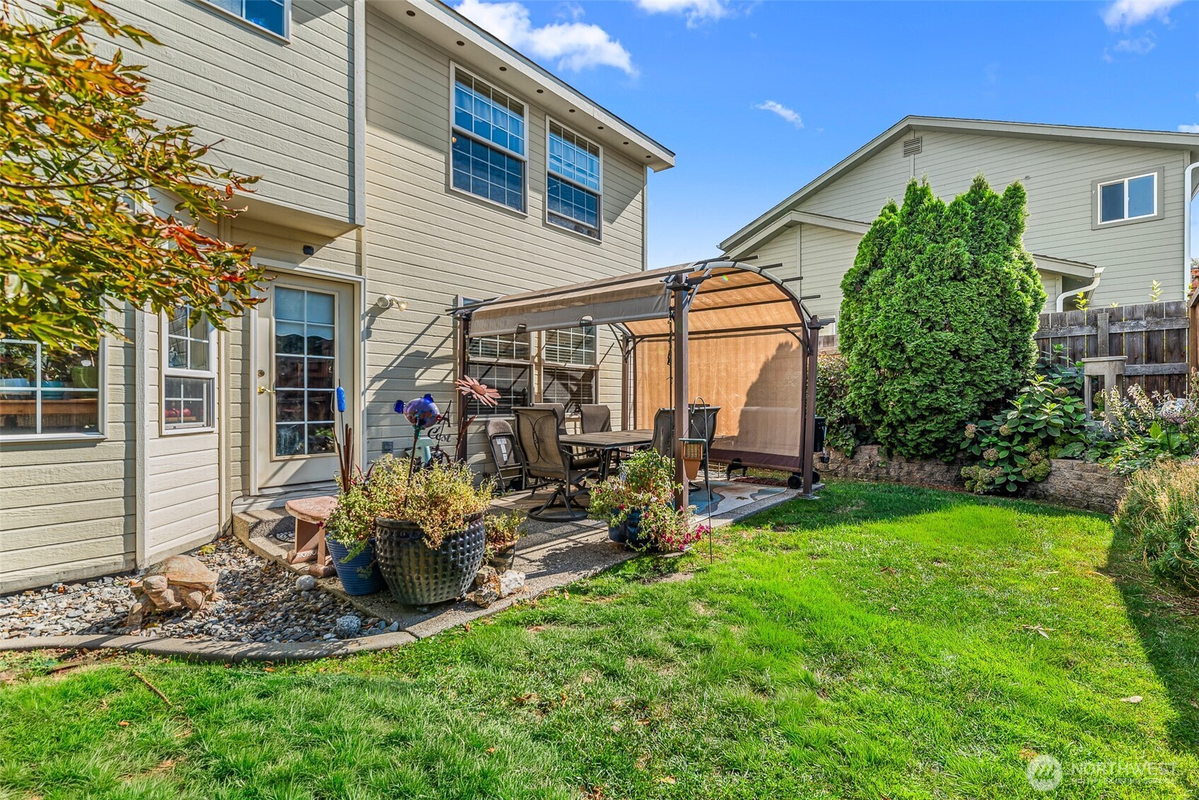 1502 Songbird Lane