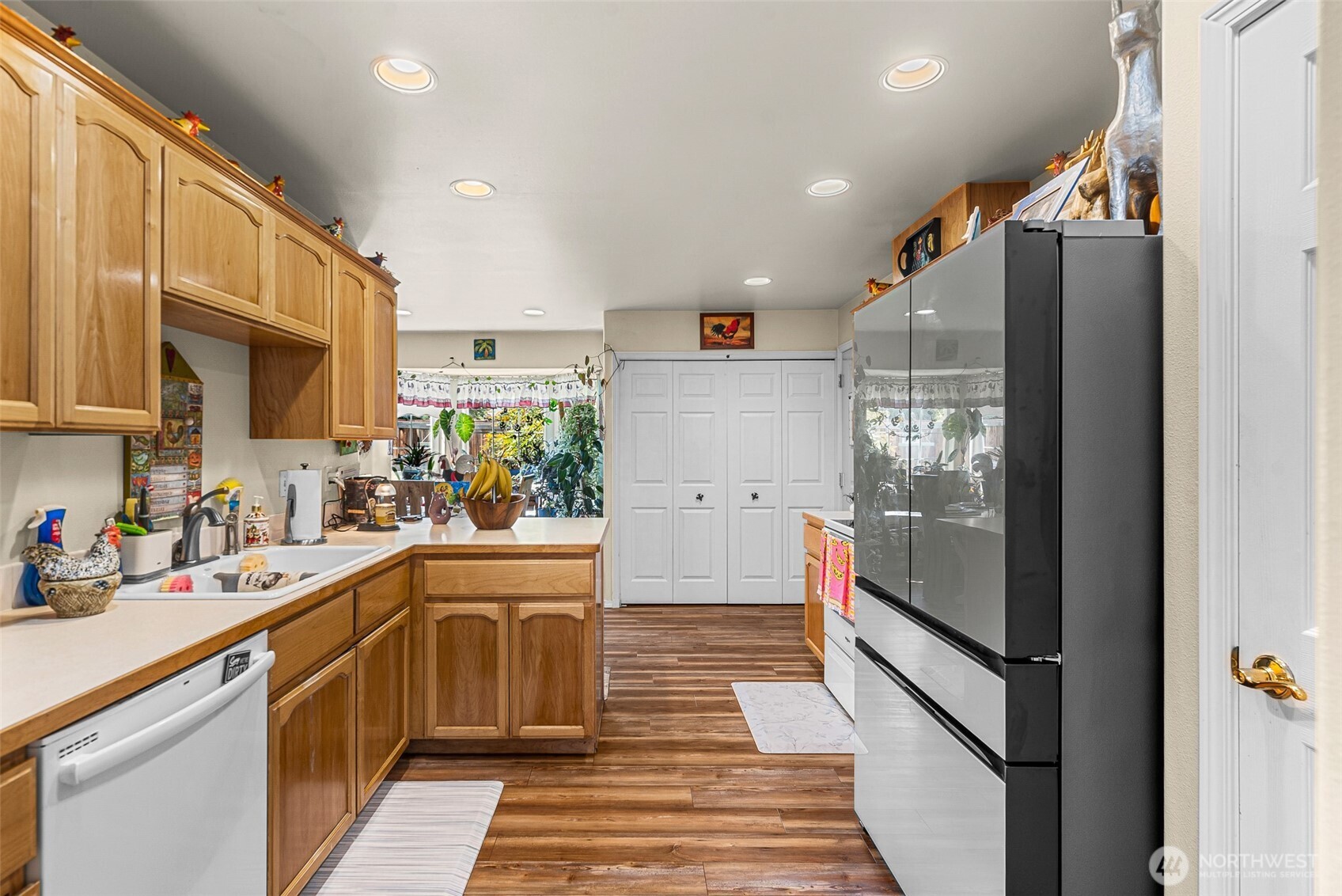 1502 Songbird Lane