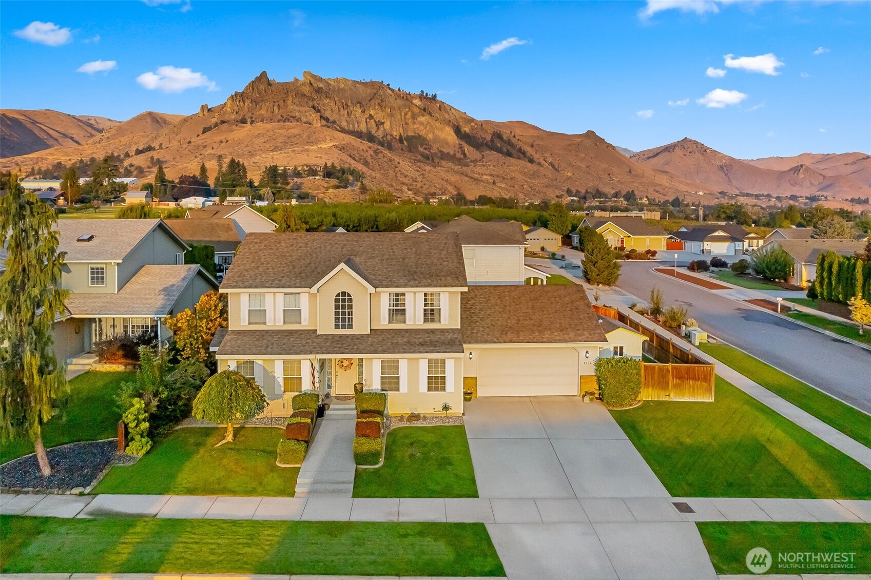 1502 Songbird Lane