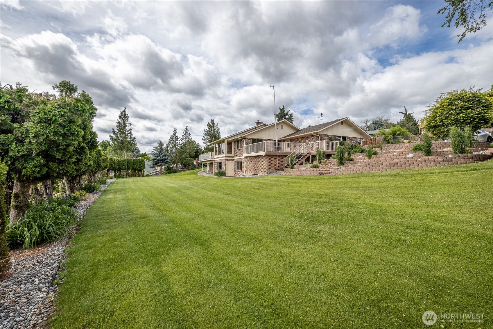 1632 Tanda Lane