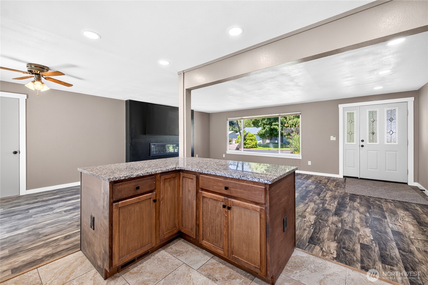 1400 Bel Air Drive