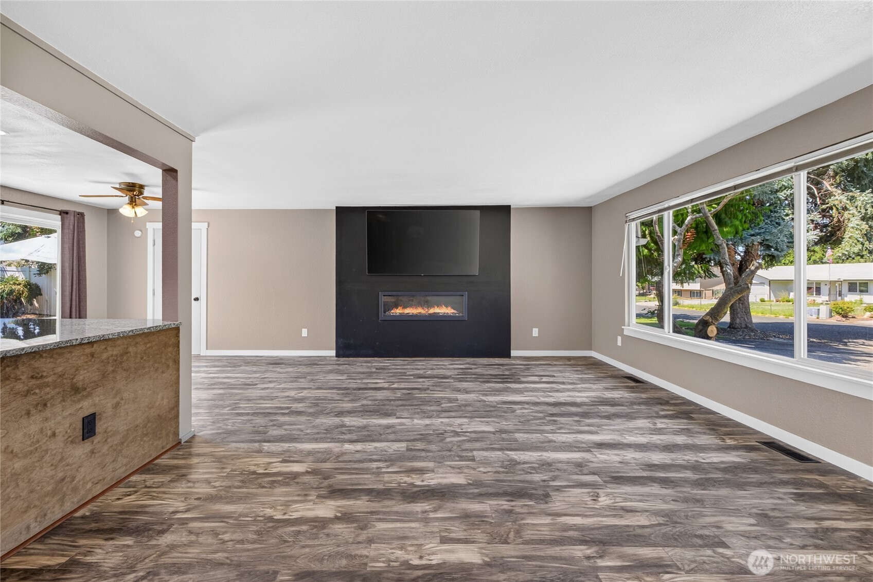 1400 Bel Air Drive